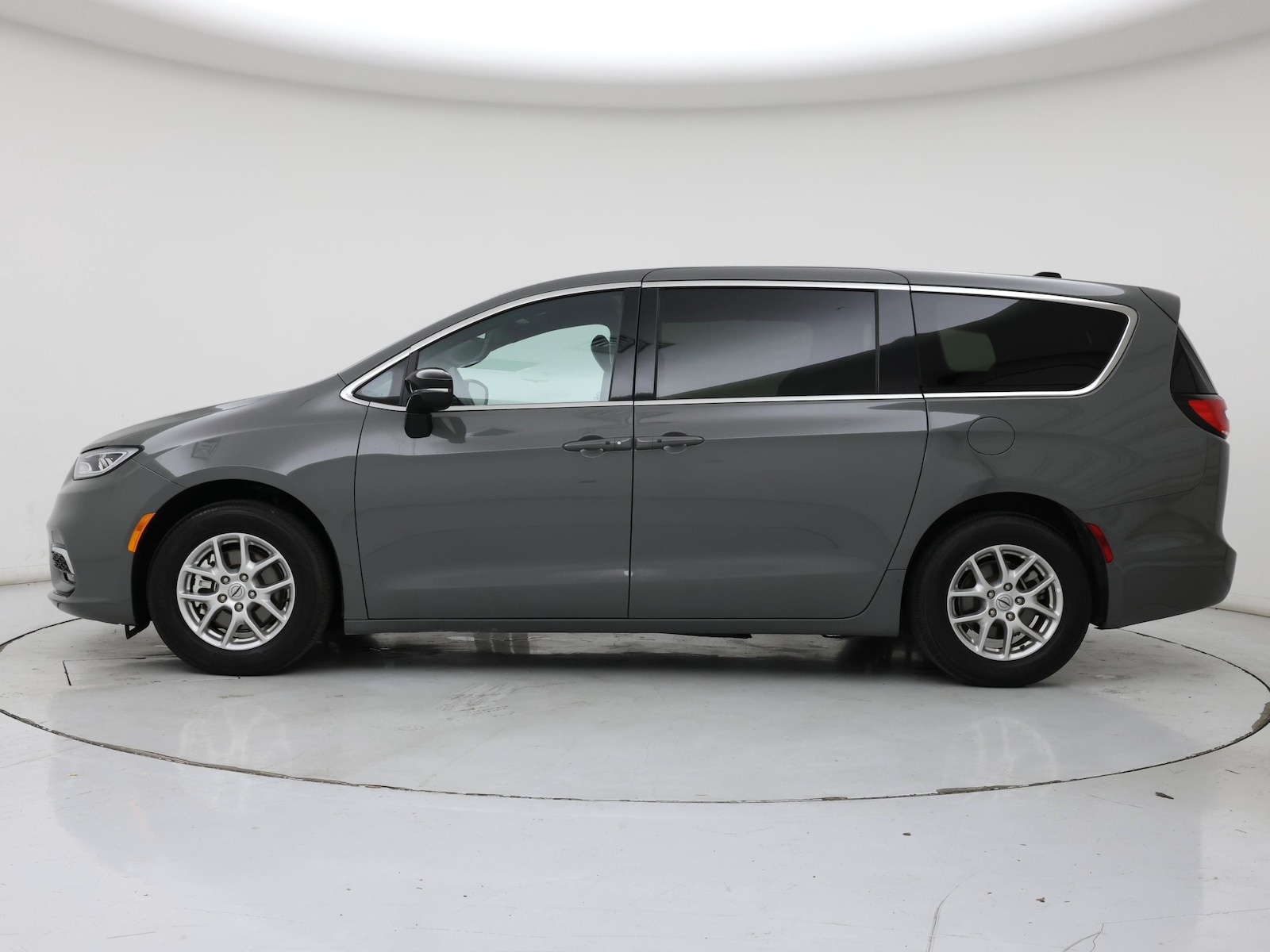 2025 Chrysler Pacifica Select - Photo 4