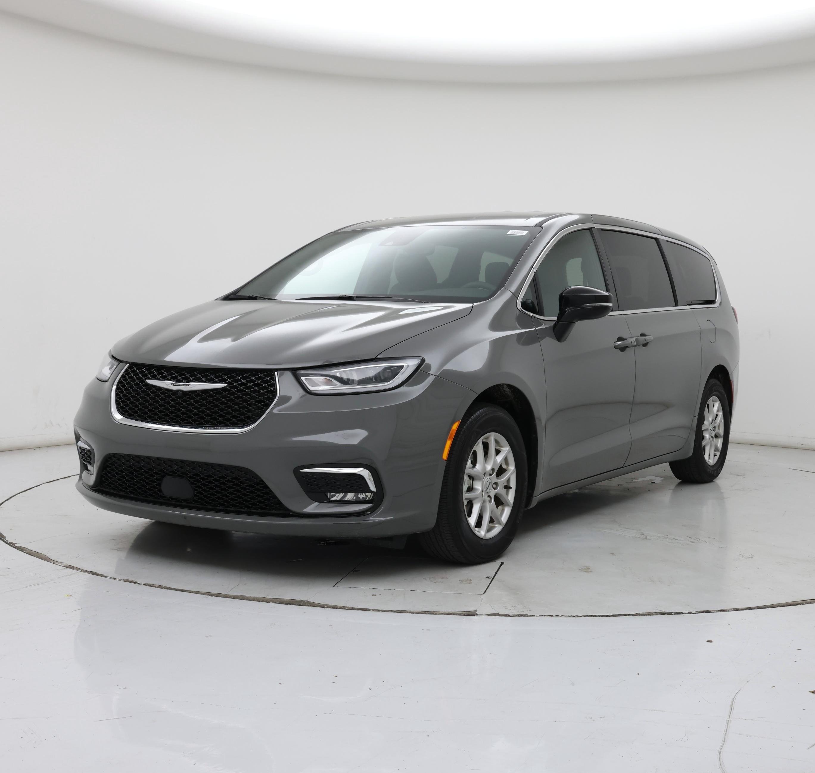 Thumbnail: 2025 Chrysler Pacifica - 4
