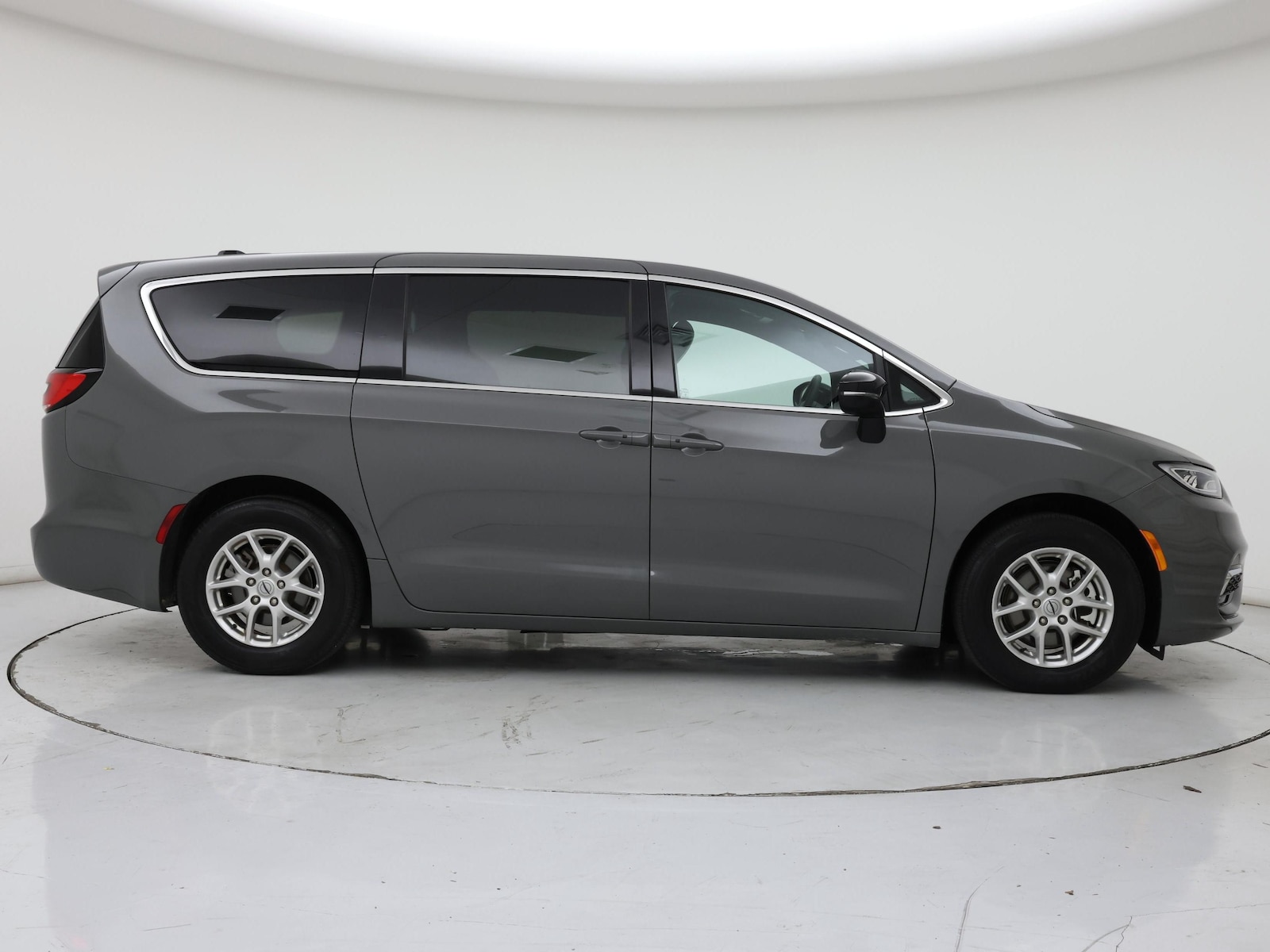 2025 Chrysler Pacifica Select - Photo 8
