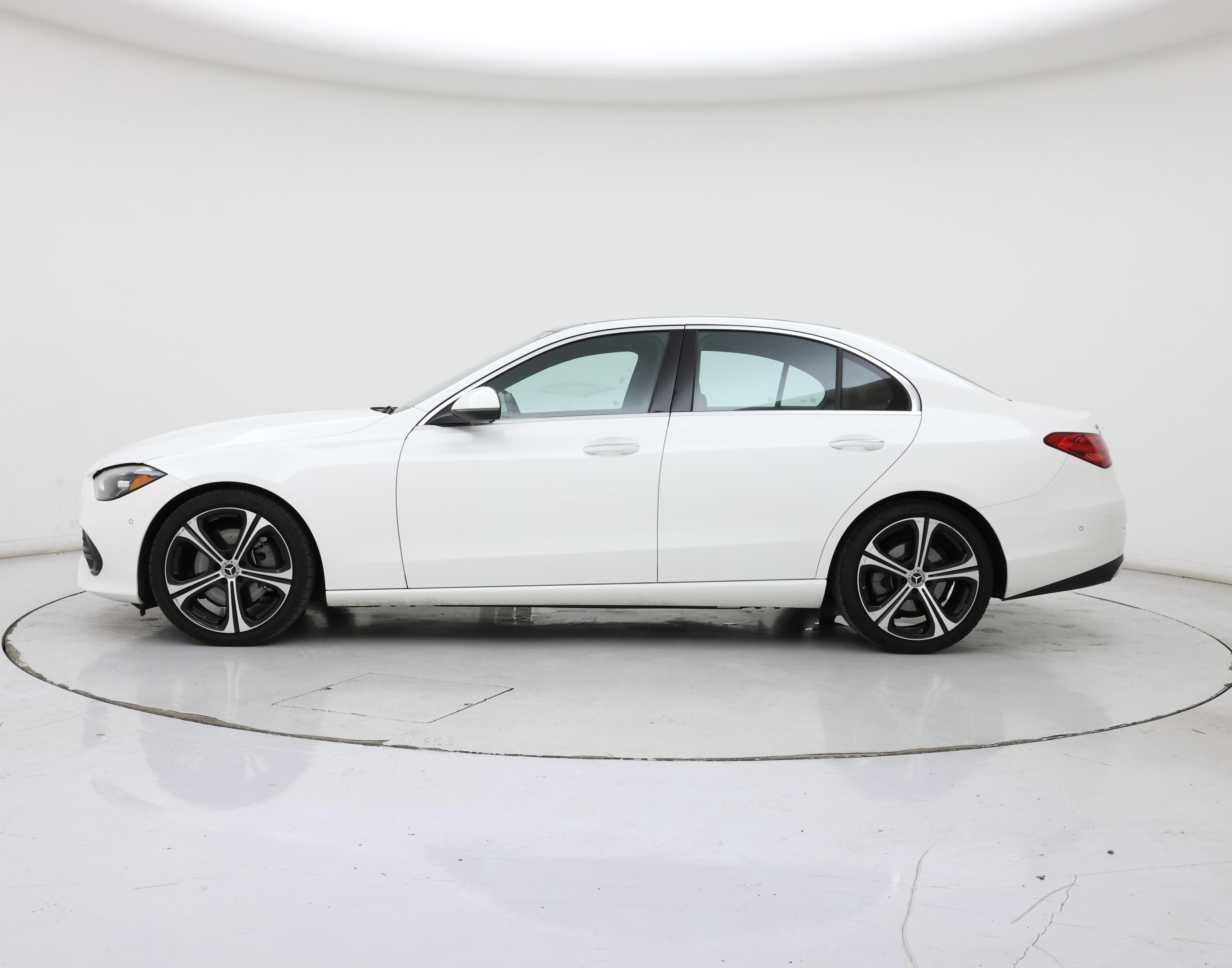Thumbnail: 2025 Mercedes-Benz C-Class - 3