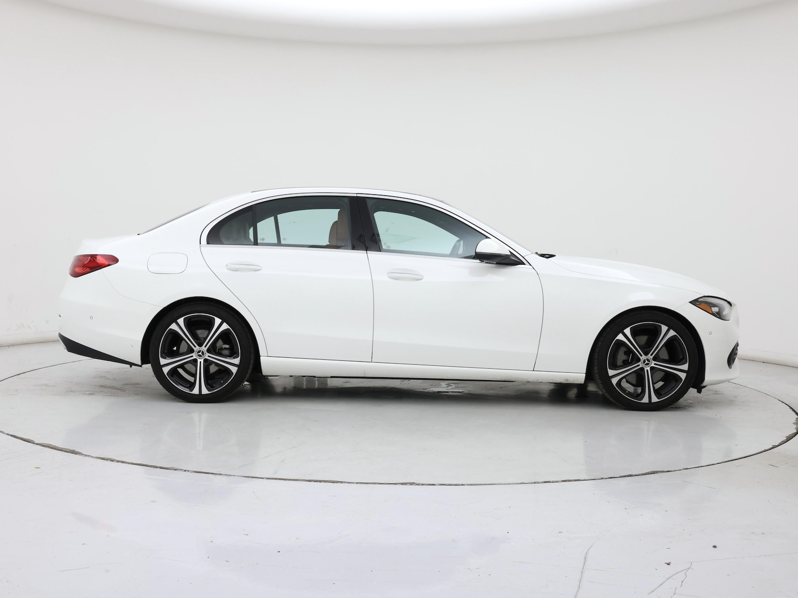 2025 Mercedes-Benz C-Class Sedan C 300 - Photo 8
