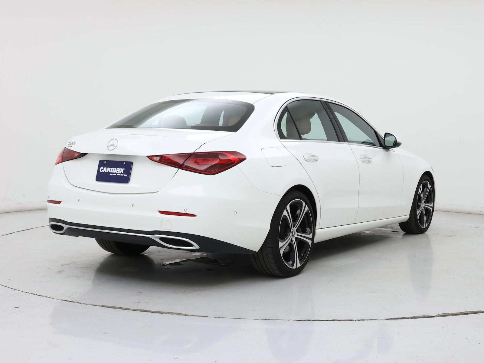 2025 Mercedes-Benz C-Class Sedan C 300 - Photo 9