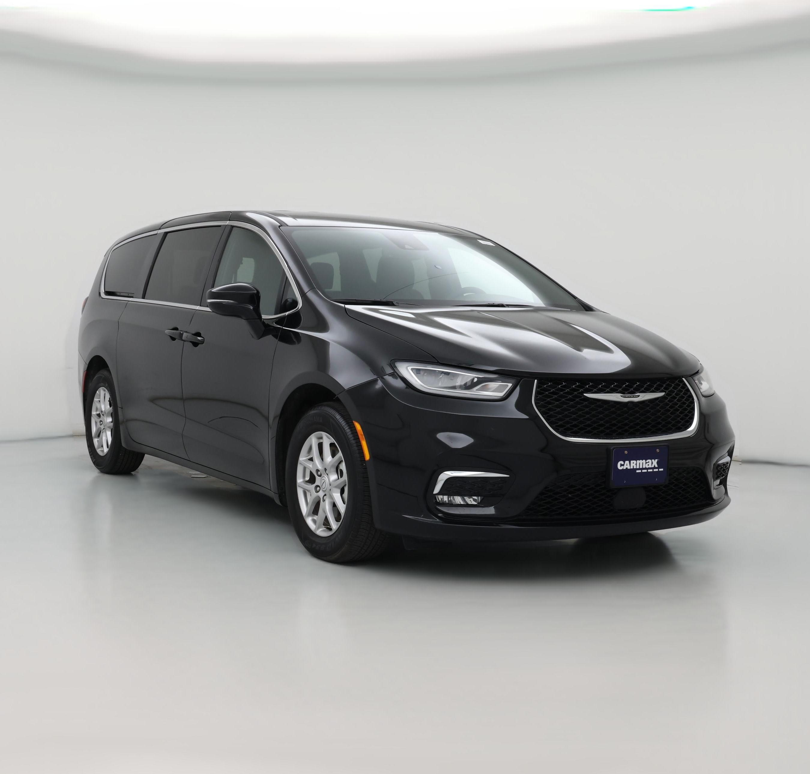 Thumbnail: 2025 Chrysler Pacifica - 1