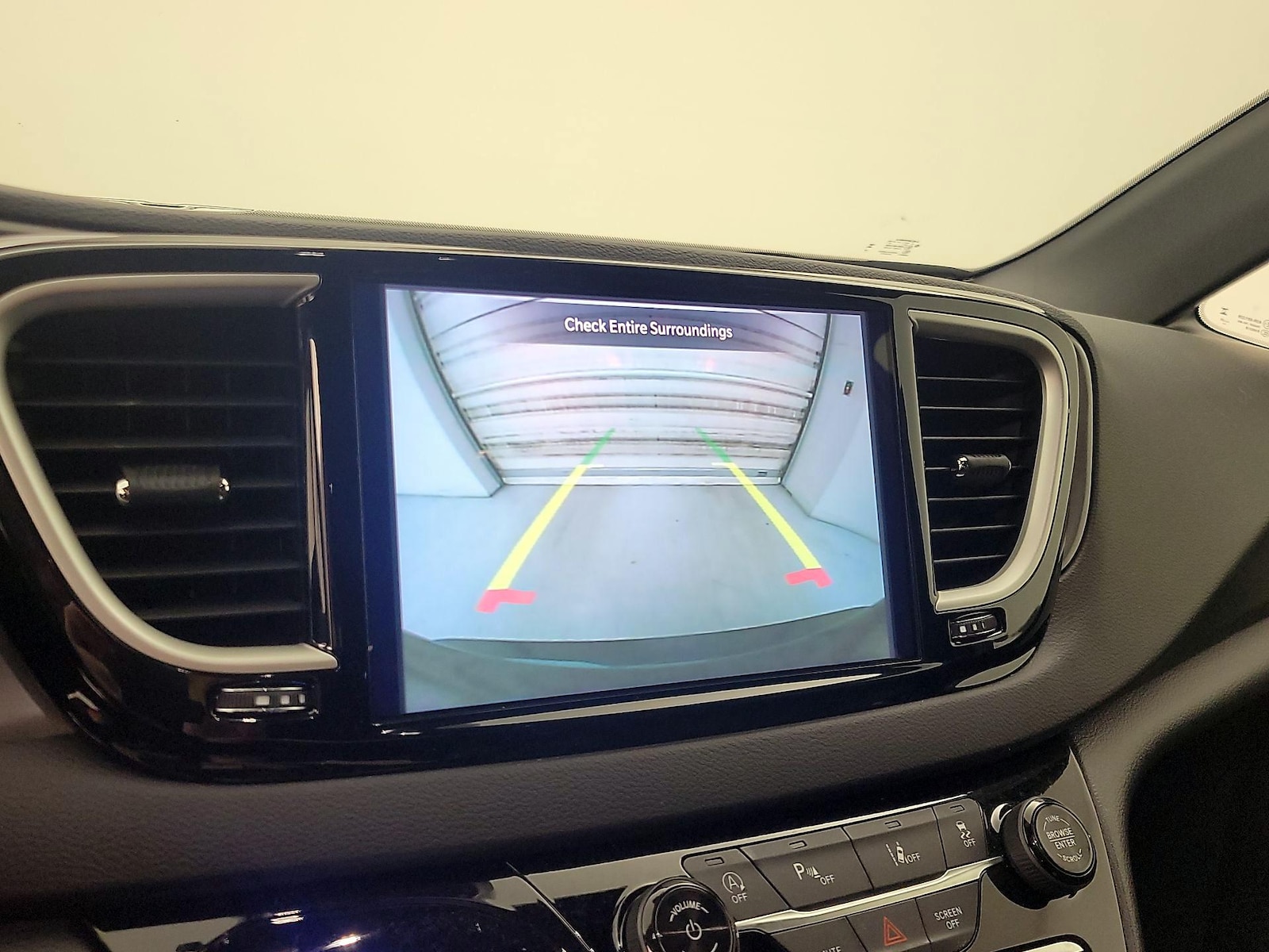 2025 Chrysler Pacifica Select - Photo 15