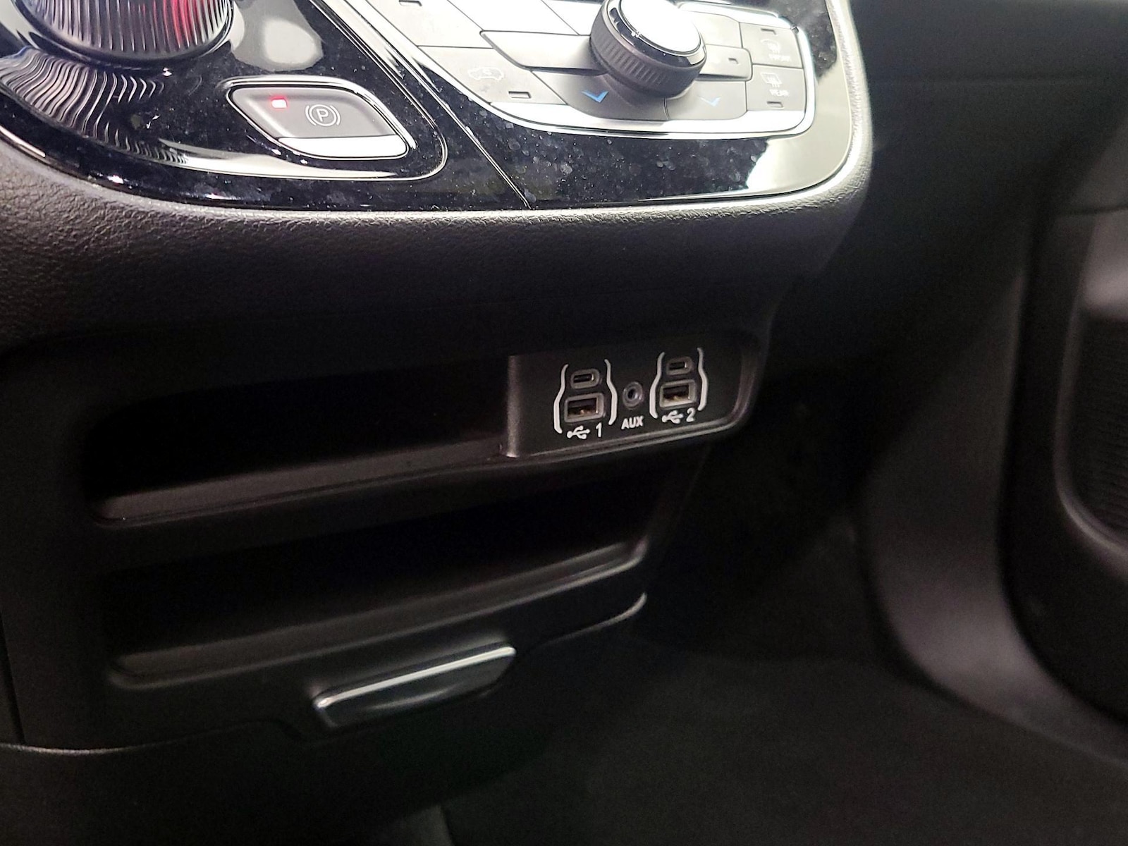 2025 Chrysler Pacifica Select - Photo 19