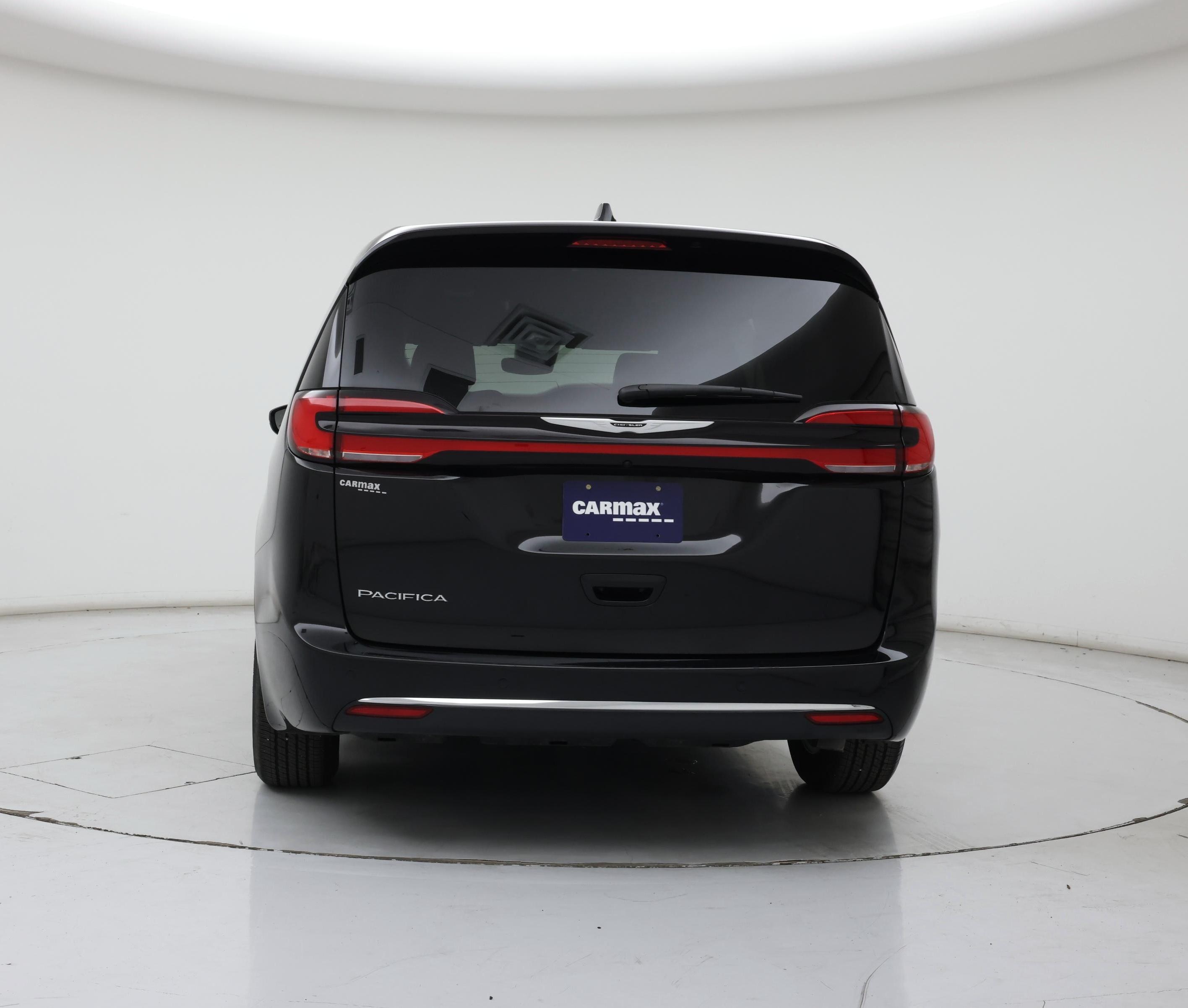 Thumbnail: 2025 Chrysler Pacifica - 6