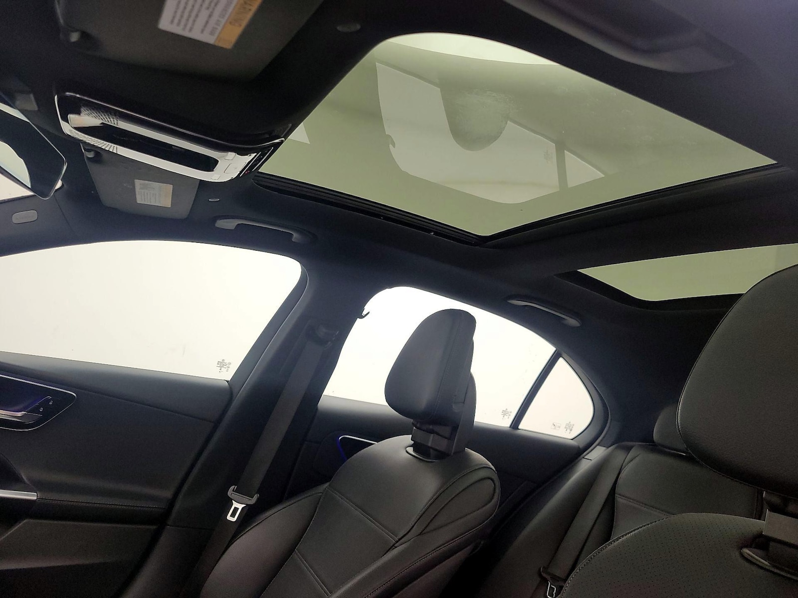 2025 Mercedes-Benz C-Class Sedan C 300 - Photo 20