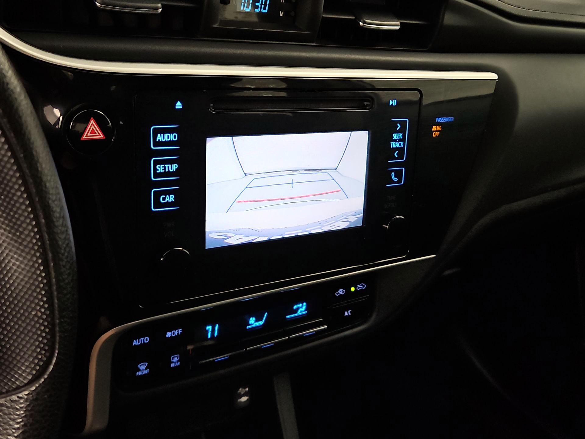Thumbnail: 2018 Toyota Corolla - 14