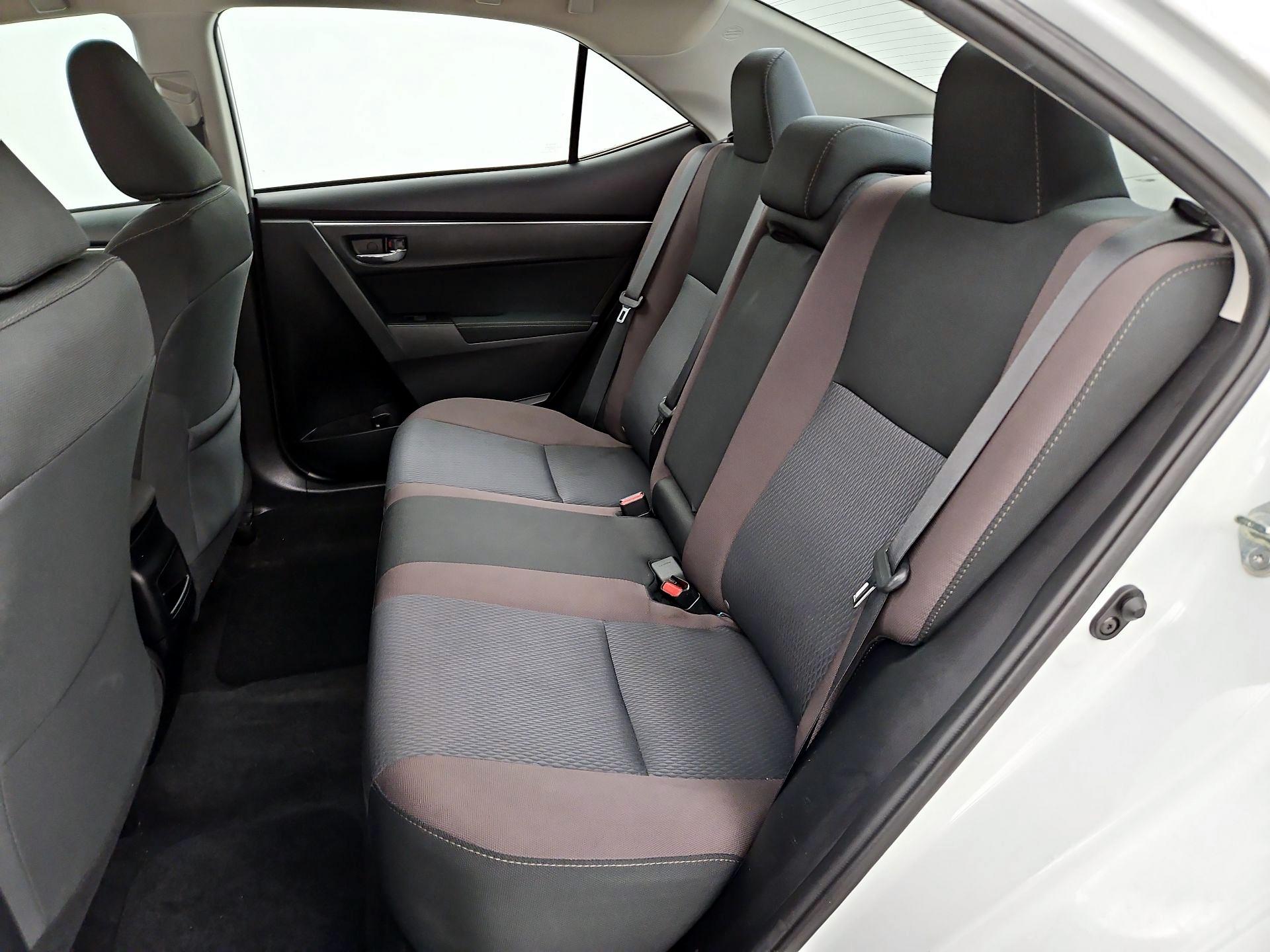 Thumbnail: 2018 Toyota Corolla - 19