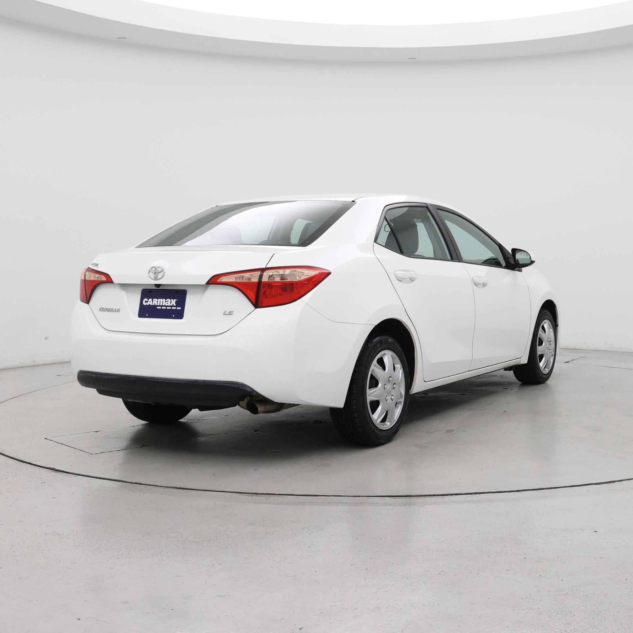 Thumbnail: 2018 Toyota Corolla - 8