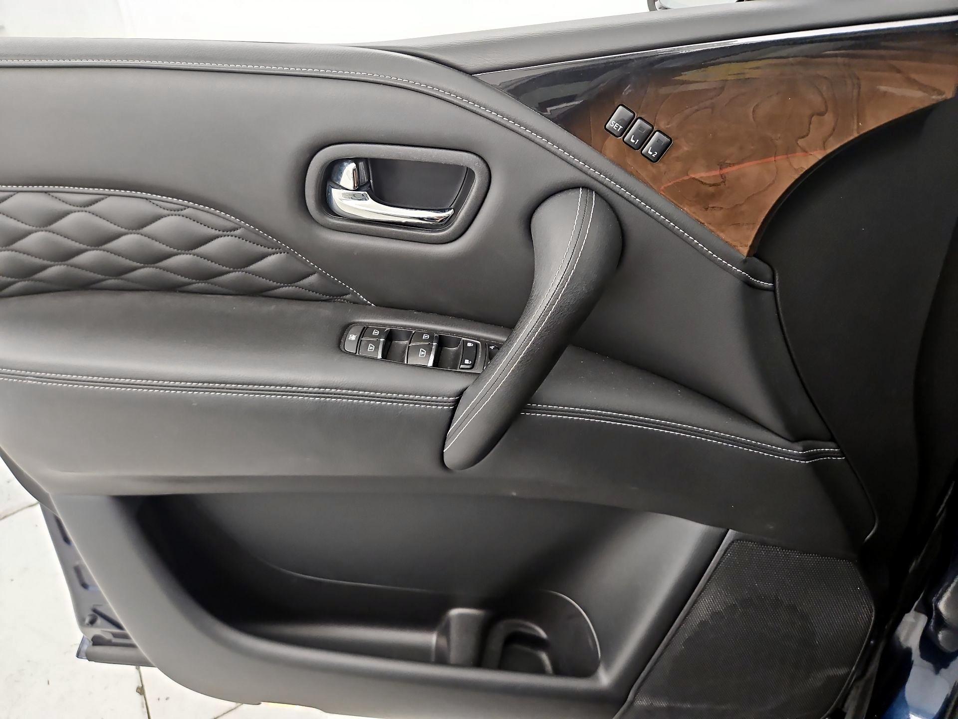 Thumbnail: 2019 INFINITI QX80 - 12
