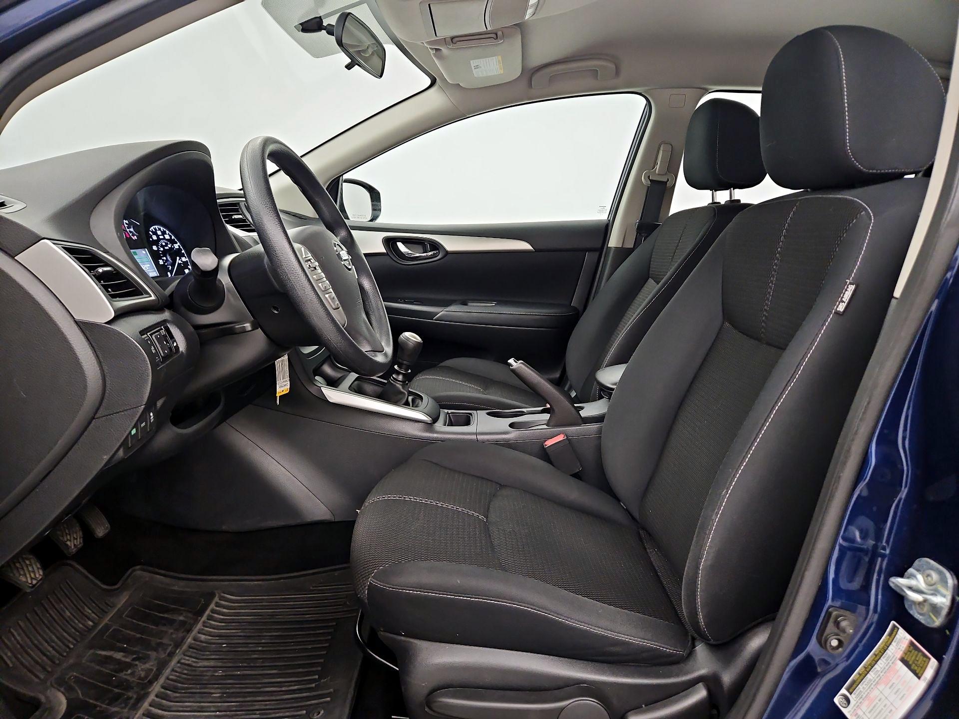 Thumbnail: 2017 Nissan Sentra - 11