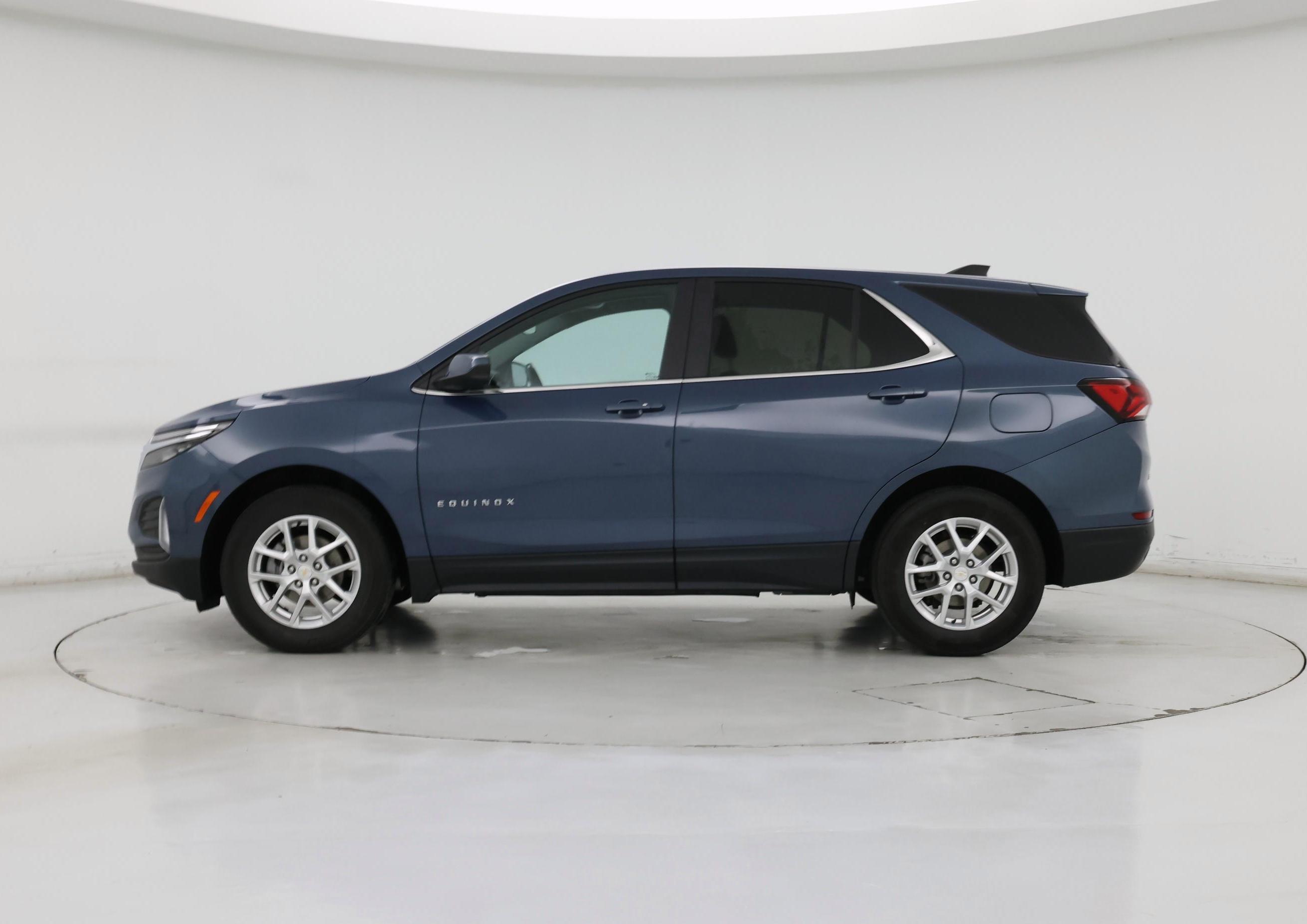 Thumbnail: 2024 Chevrolet Equinox - 3