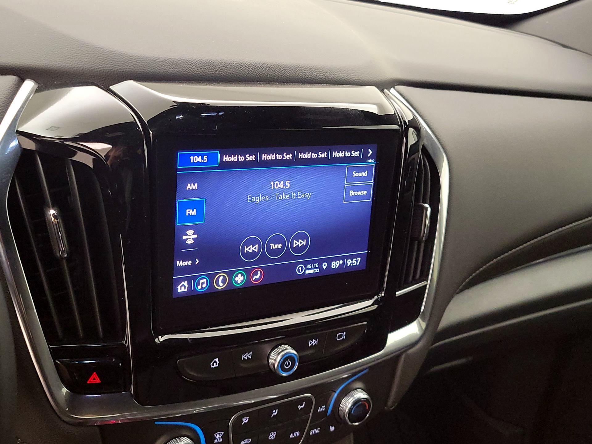 Thumbnail: 2023 Chevrolet Traverse - 15