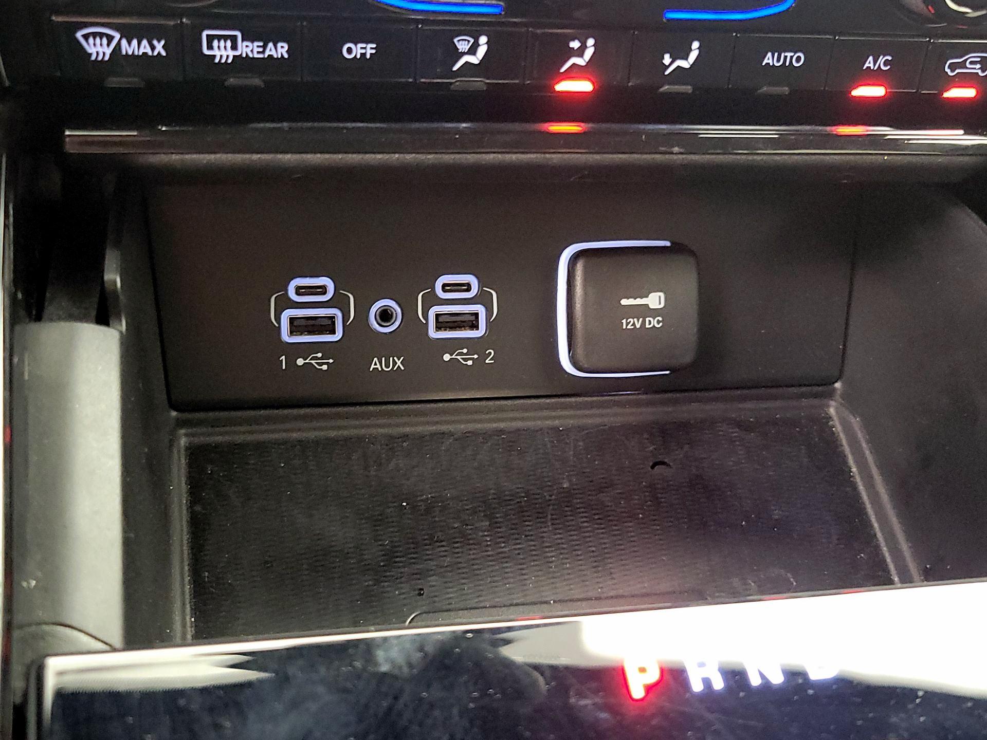 Thumbnail: 2023 Jeep Grand Cherokee - 18
