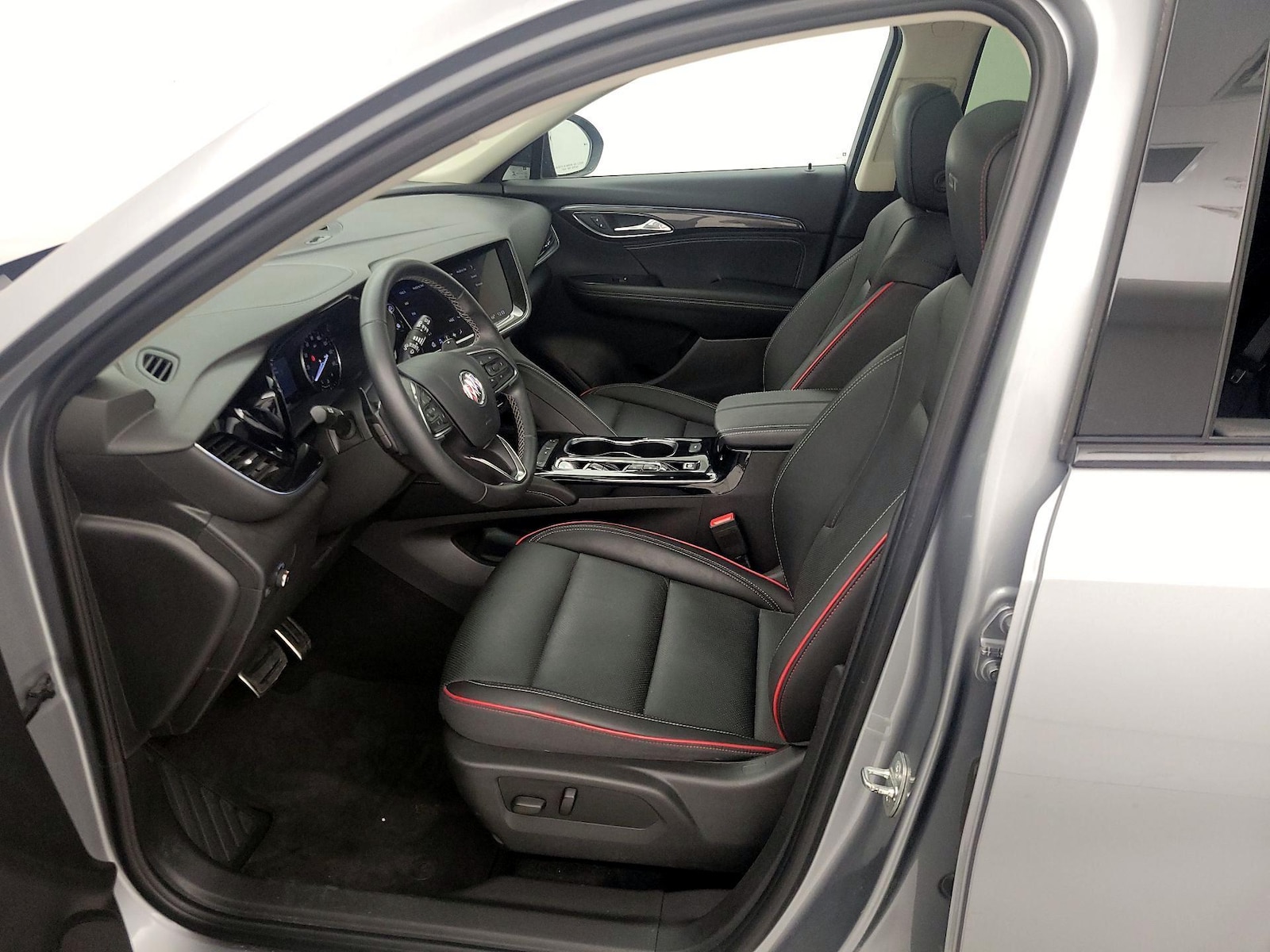 2023 Buick Envision Essence - Photo 12