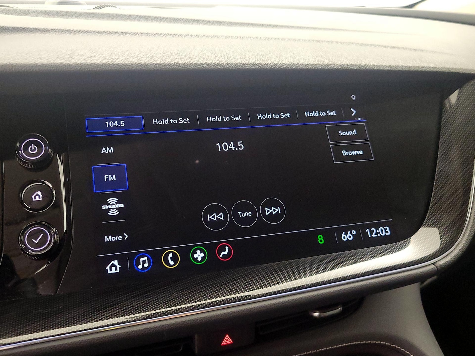 2023 Buick Envision Essence - Photo 16