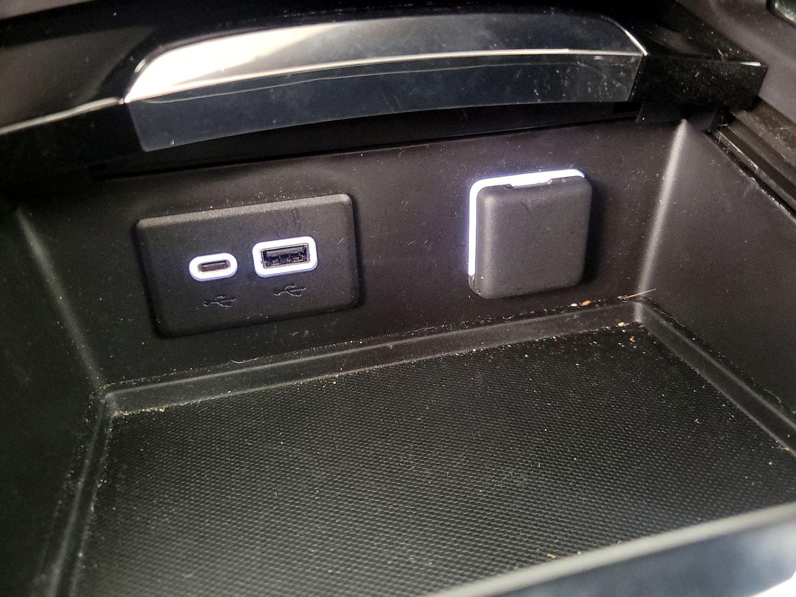 2023 Buick Envision Essence - Photo 19
