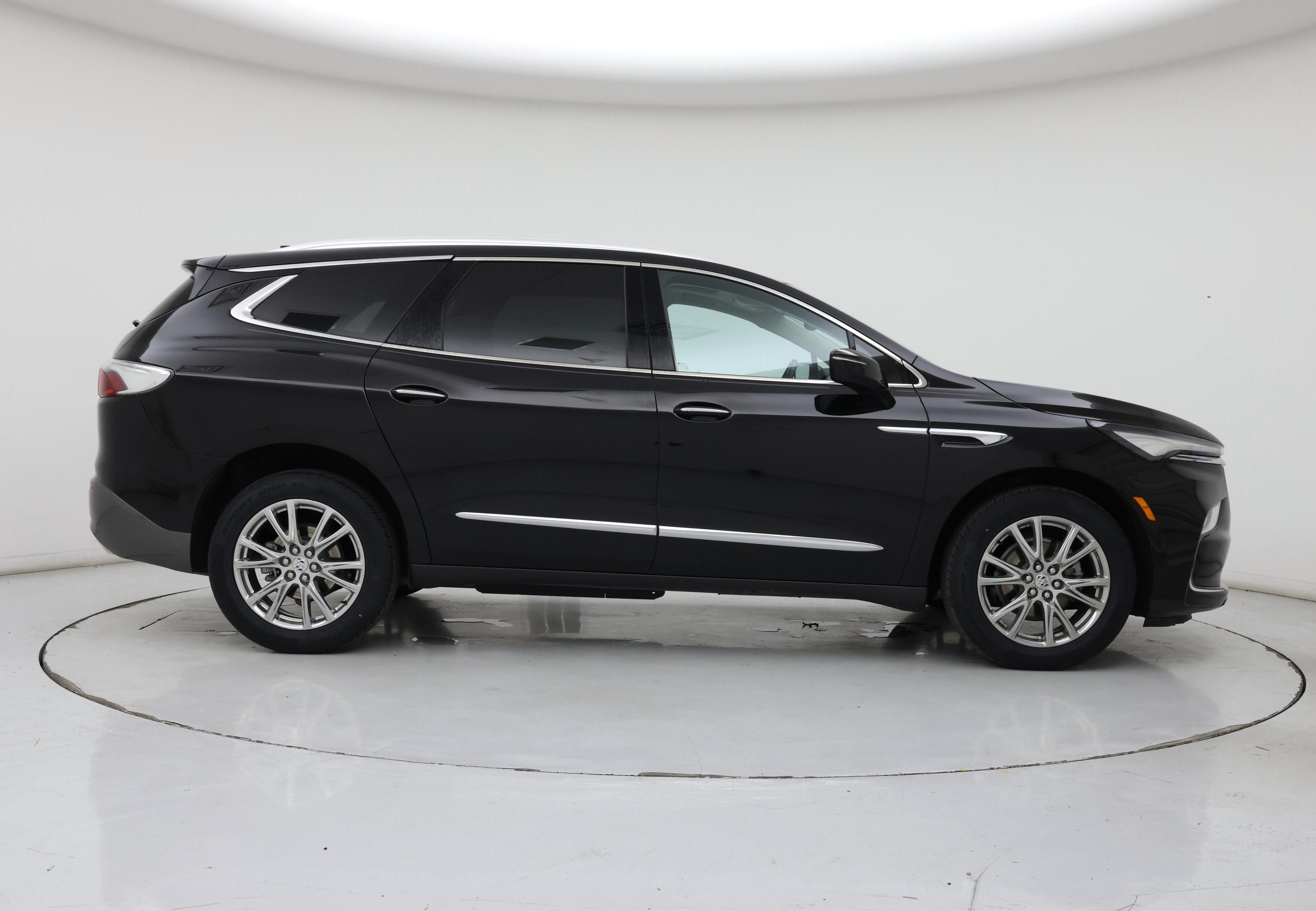 Thumbnail: 2023 Buick Enclave - 7