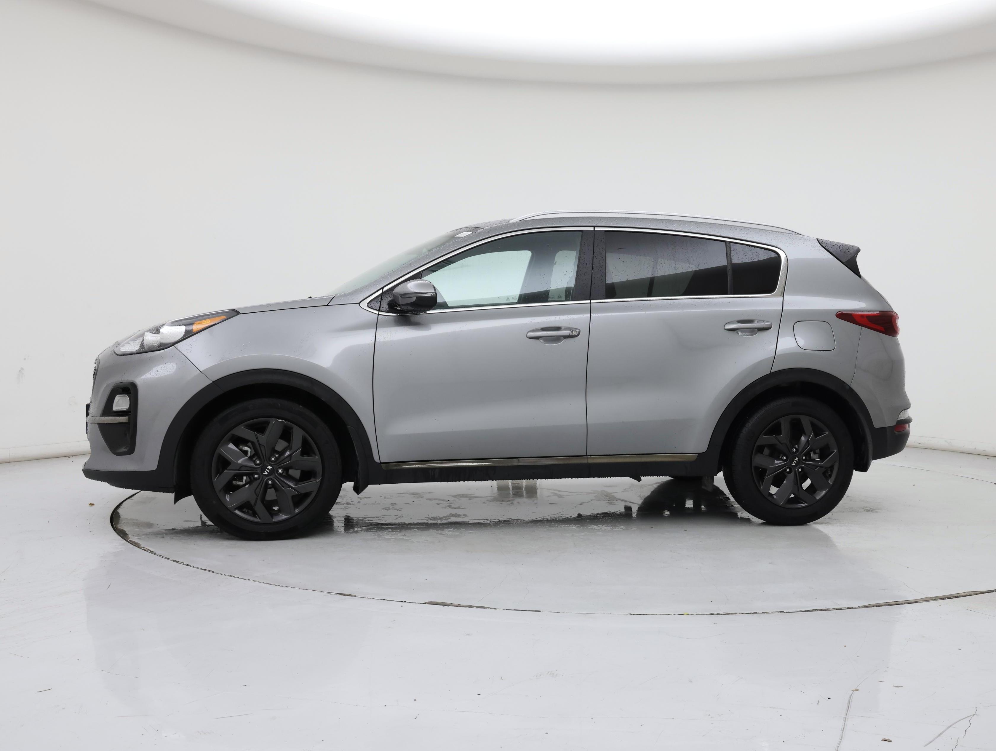 Thumbnail: 2020 Kia Sportage - 3