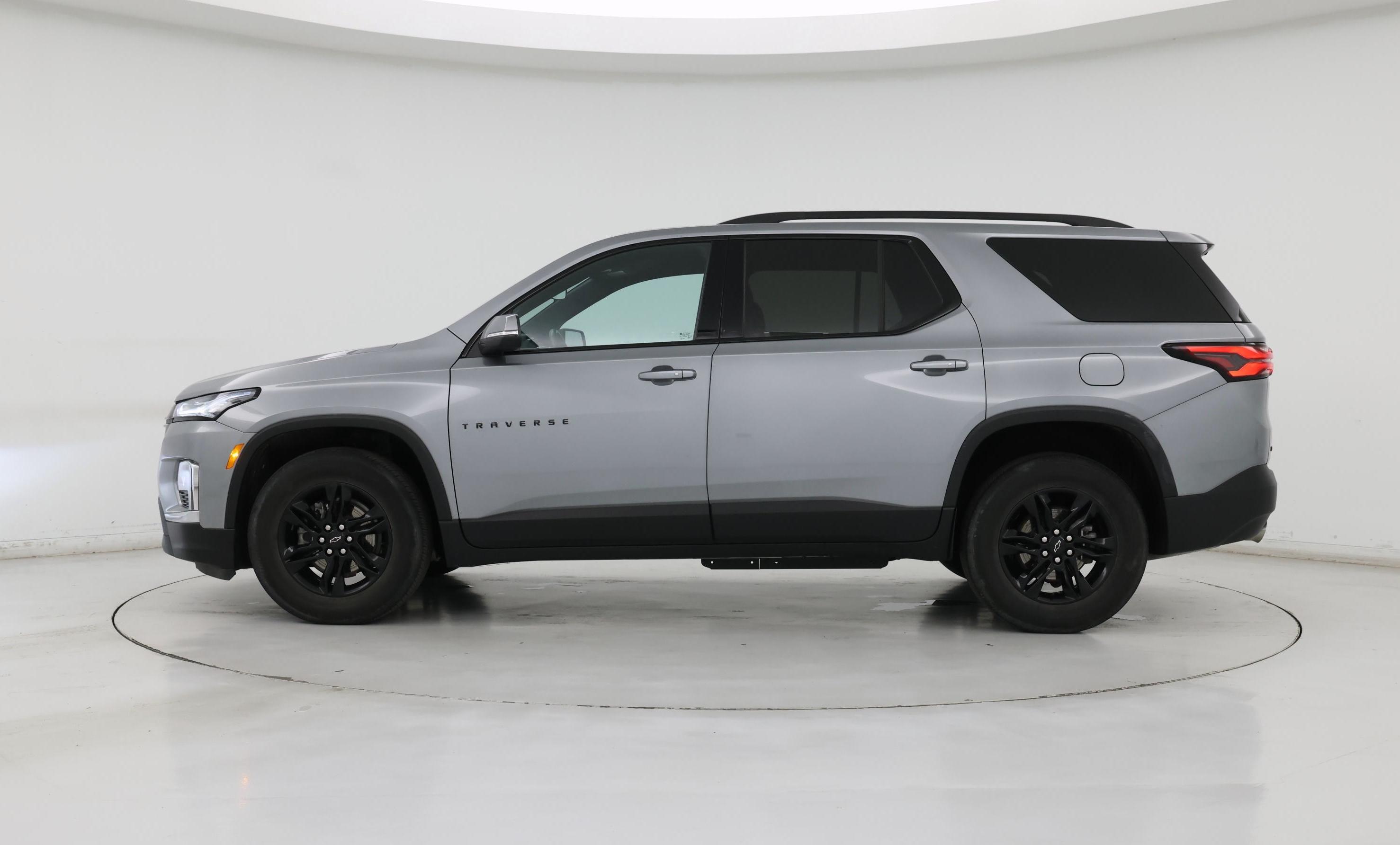 Thumbnail: 2023 Chevrolet Traverse - 3