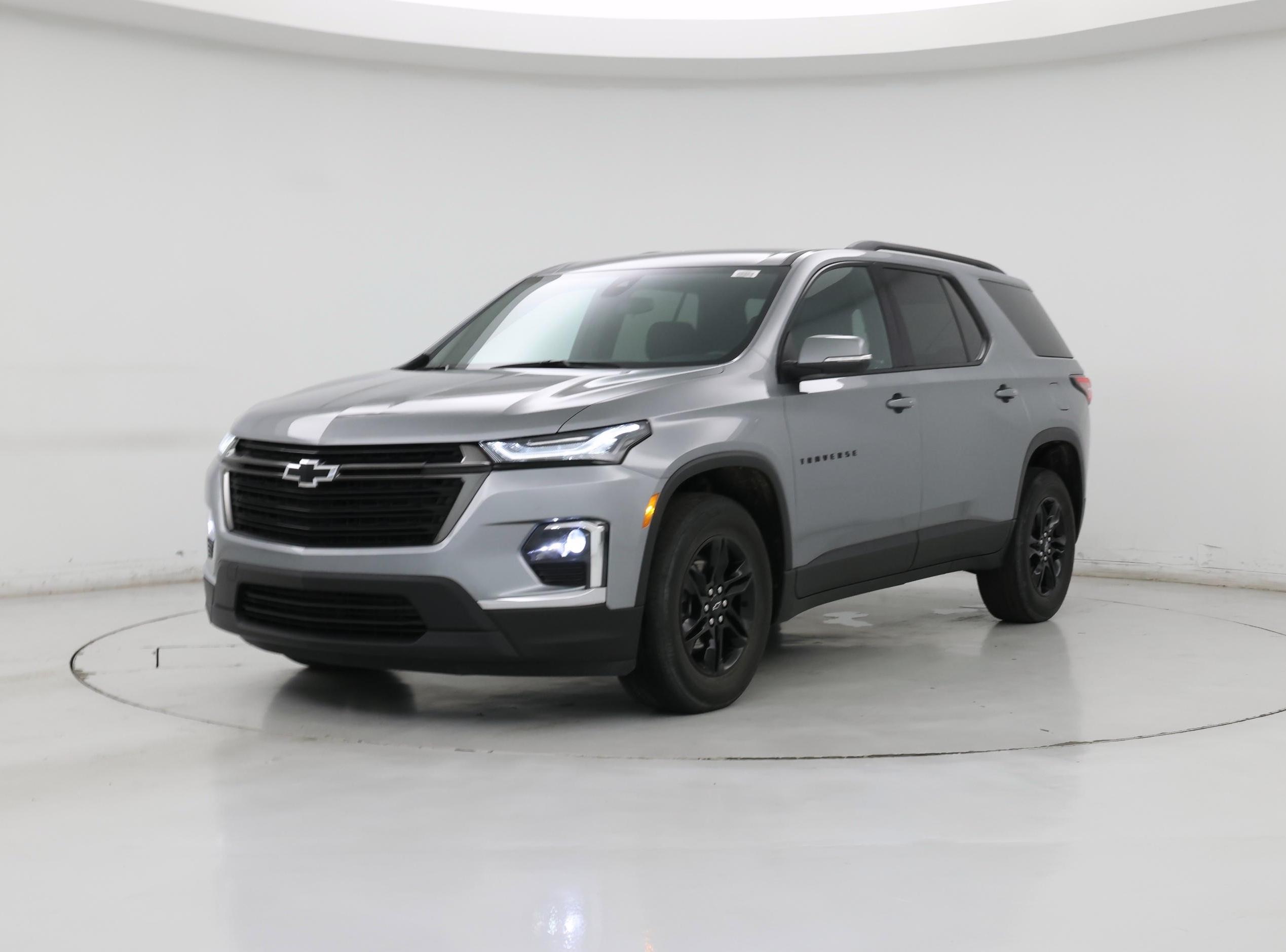 Thumbnail: 2023 Chevrolet Traverse - 4