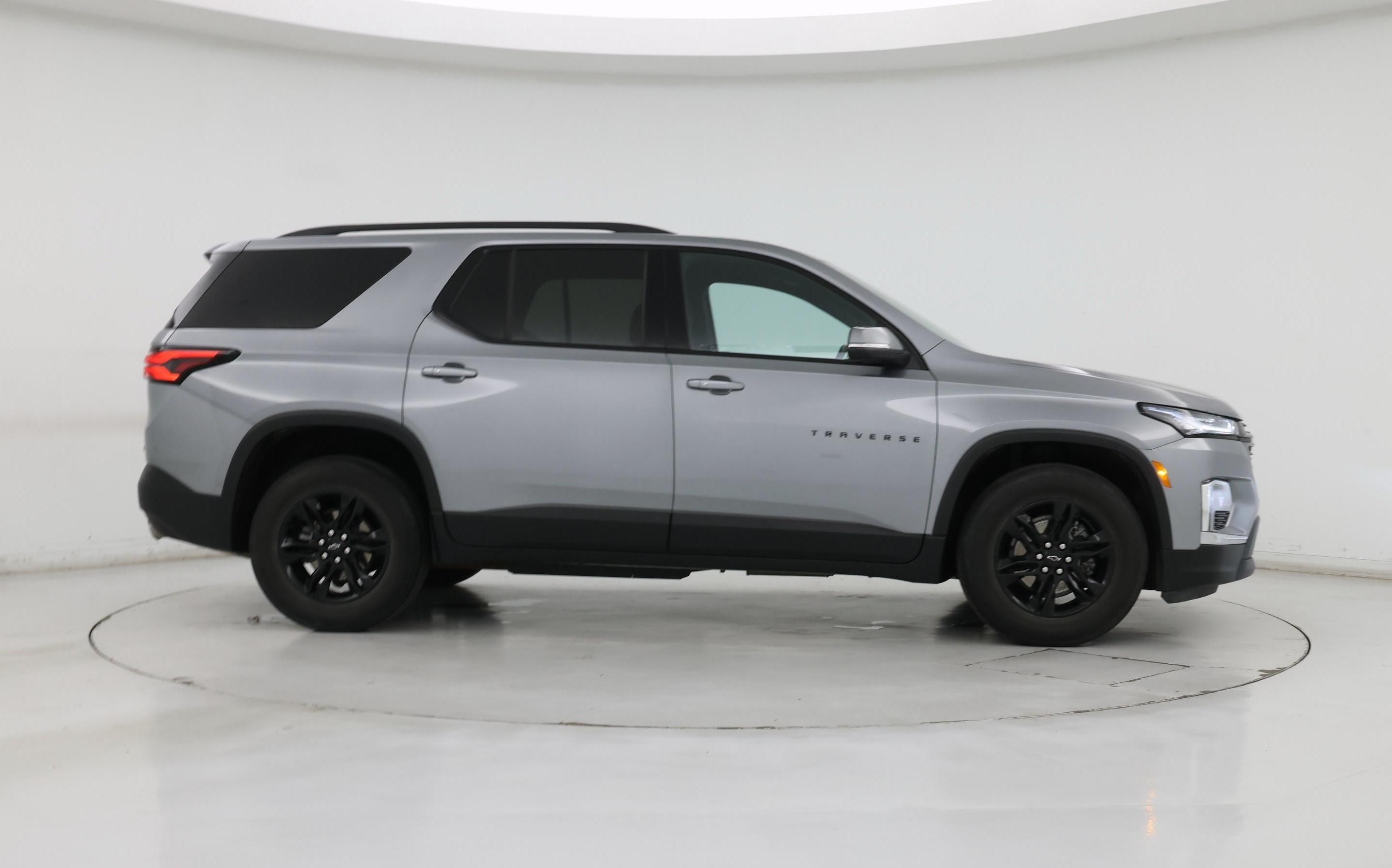 Thumbnail: 2023 Chevrolet Traverse - 7