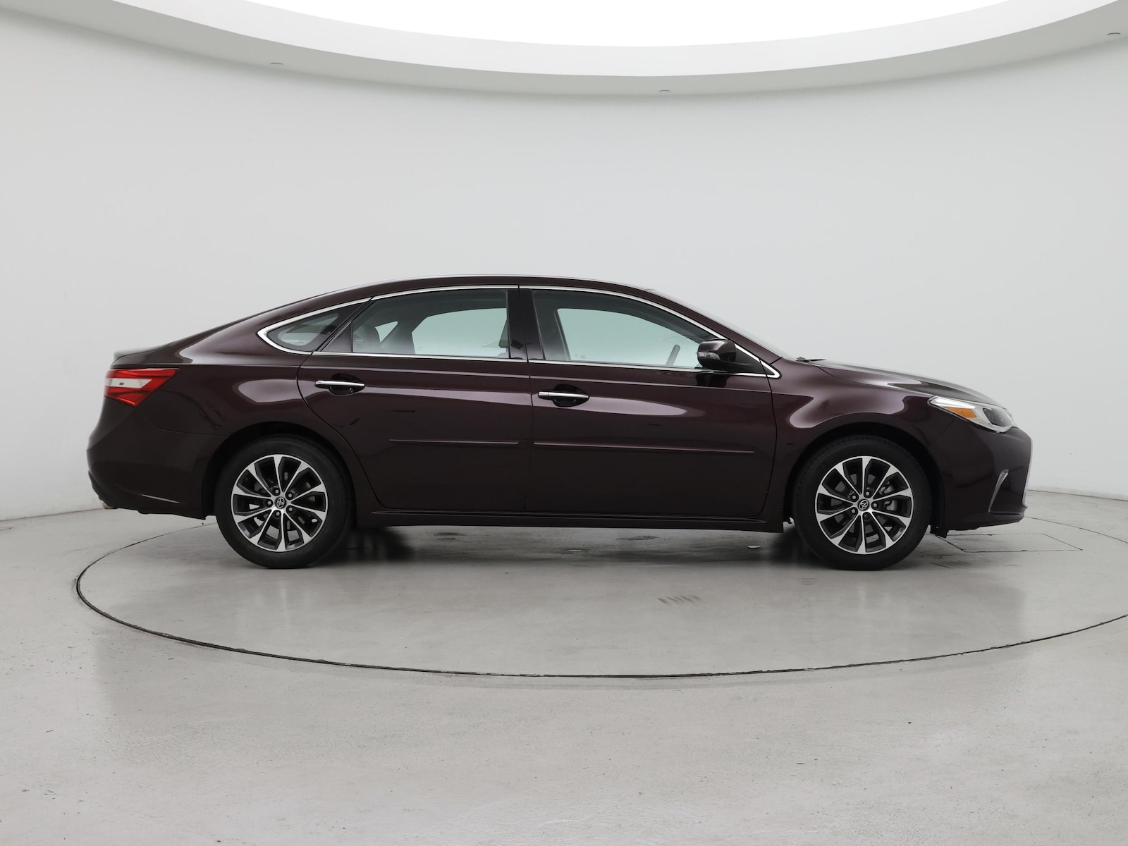 2017 Toyota Avalon XLE Premium - Photo 8