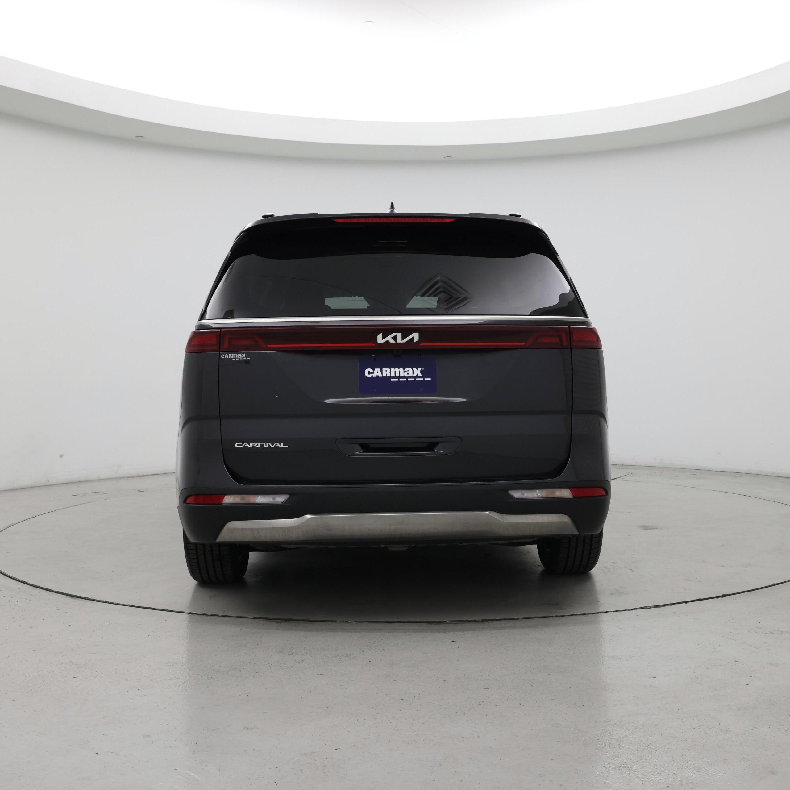 Thumbnail: 2023 Kia Carnival - 6