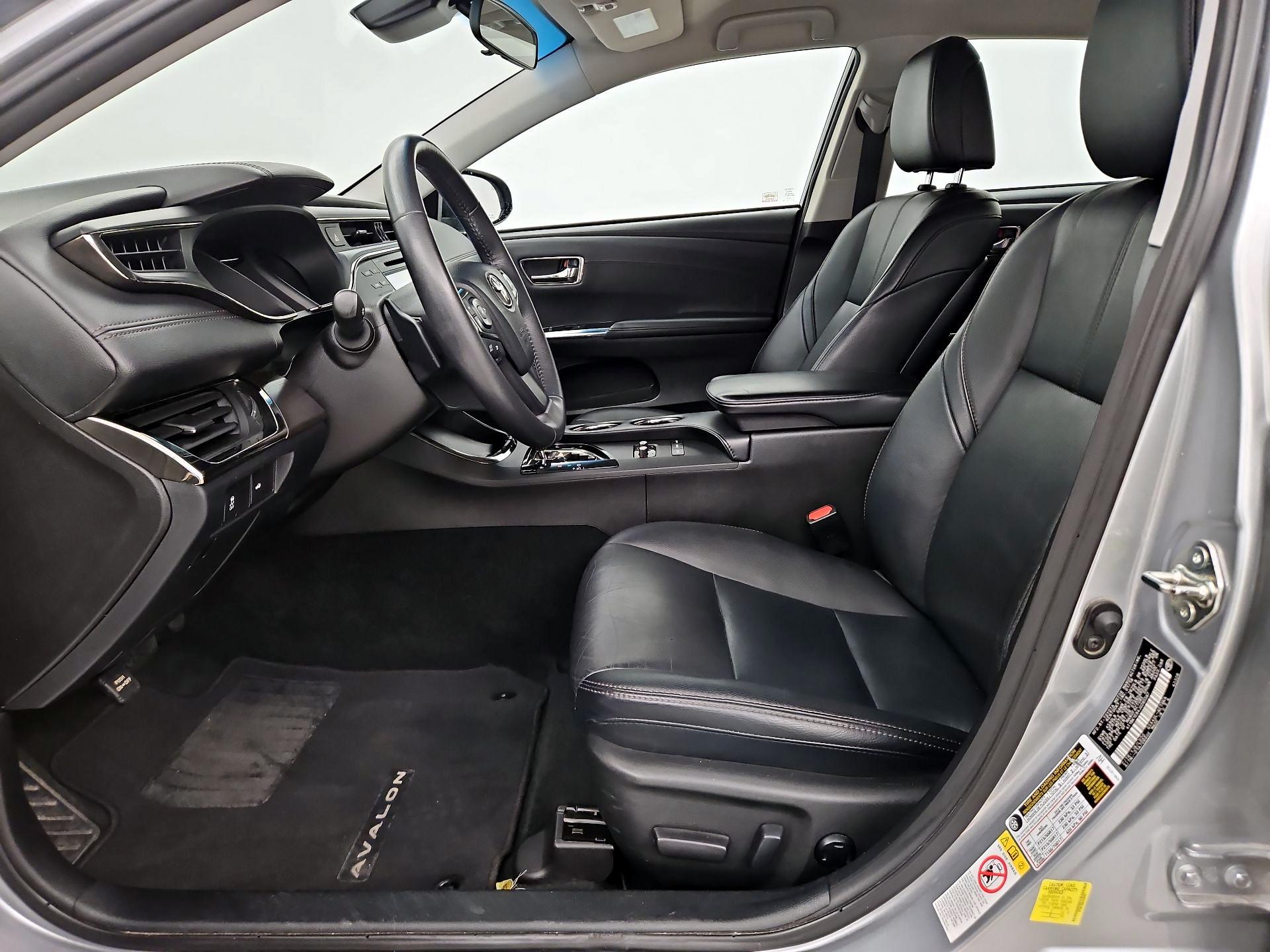 Thumbnail: 2018 Toyota Avalon - 11