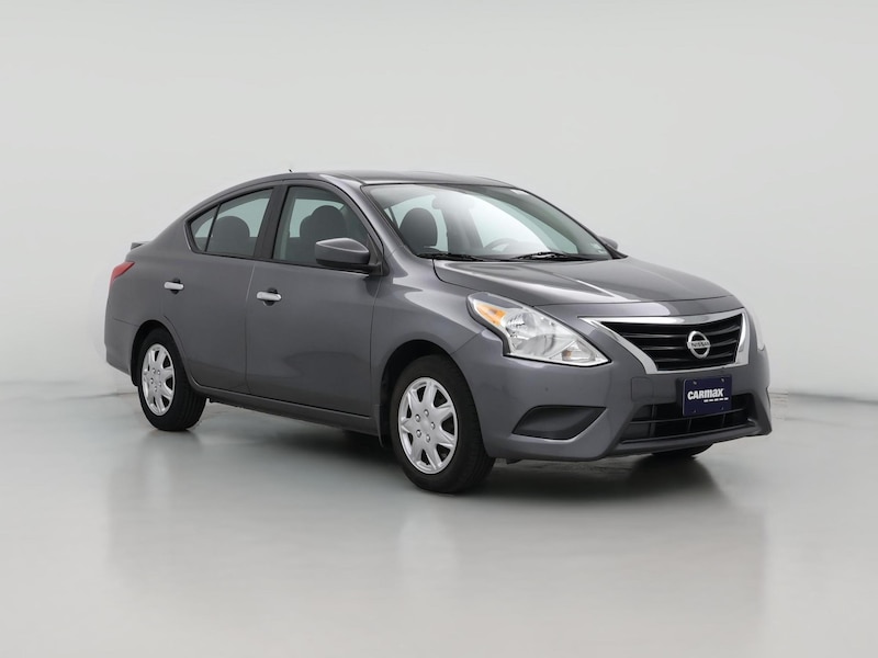 2019 Nissan Versa SV