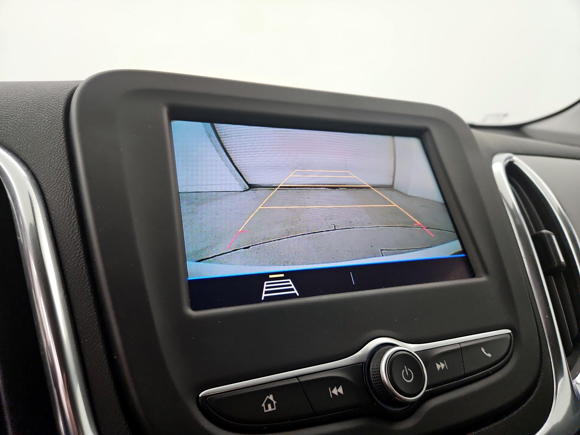 Thumbnail: 2020 Chevrolet Equinox - 14