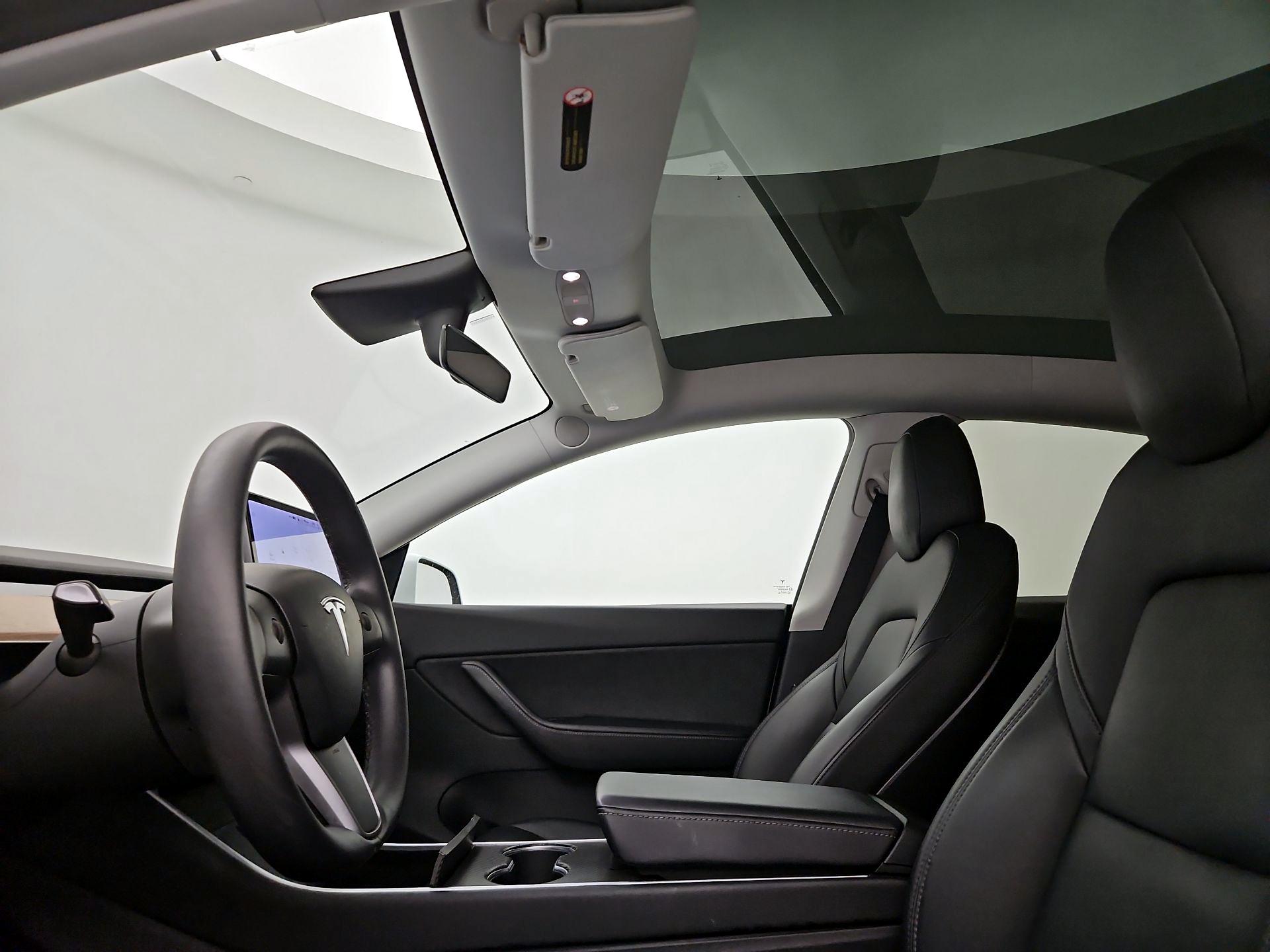 Thumbnail: 2020 Tesla Model Y - 19