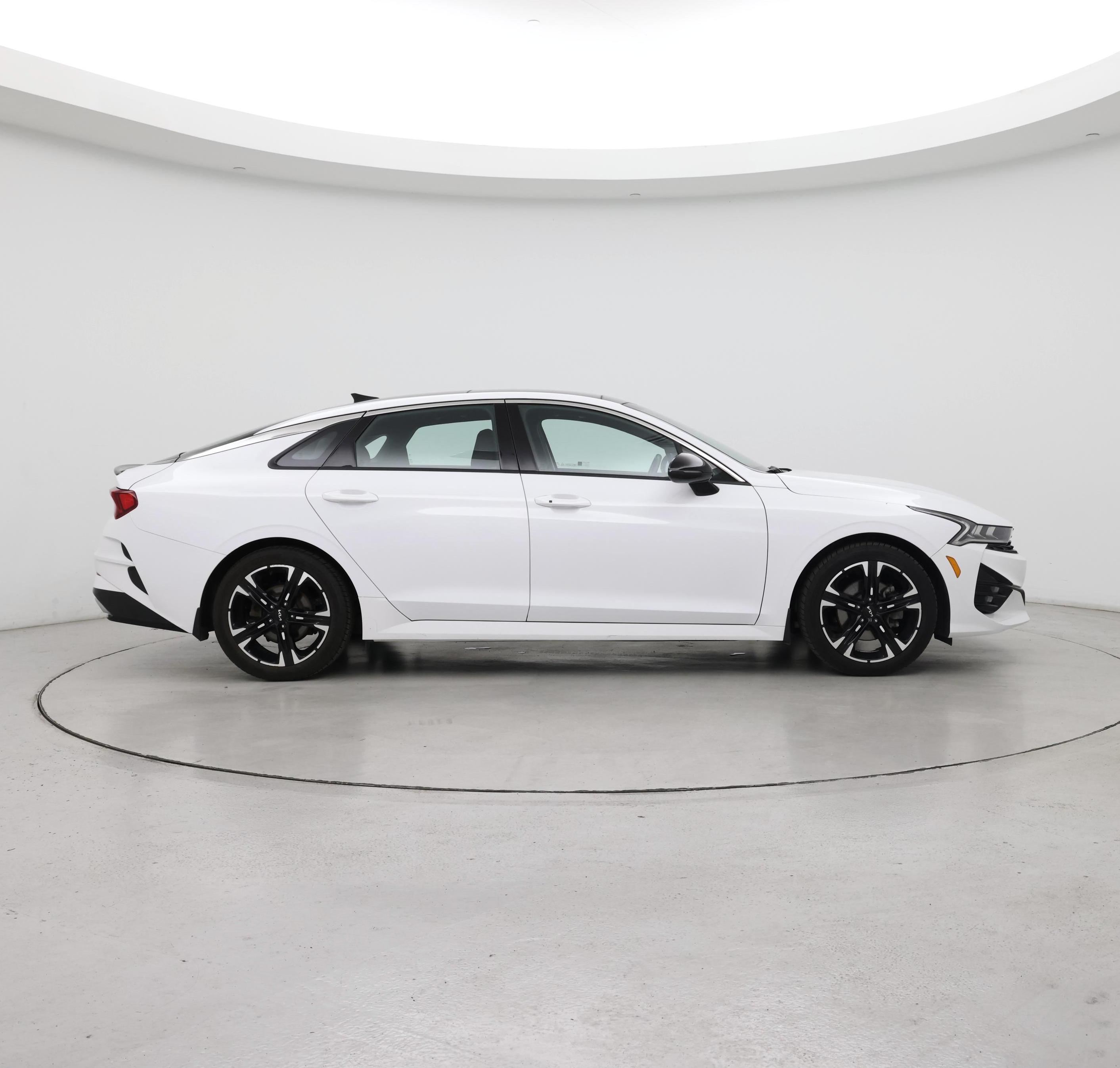 Thumbnail: 2023 Kia K5 - 7
