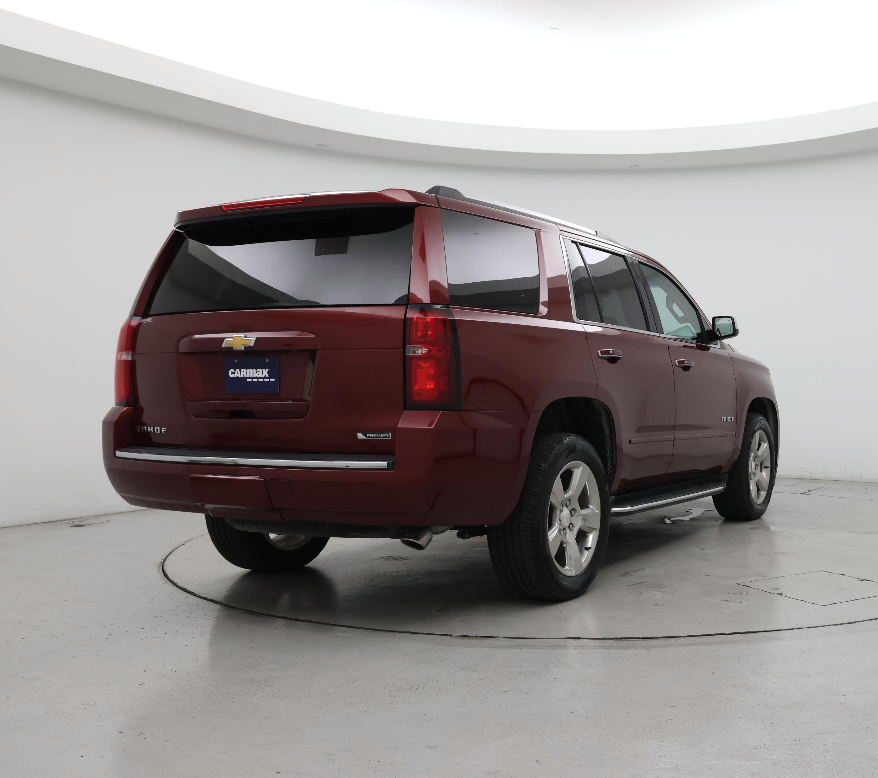 Thumbnail: 2017 Chevrolet Tahoe - 8
