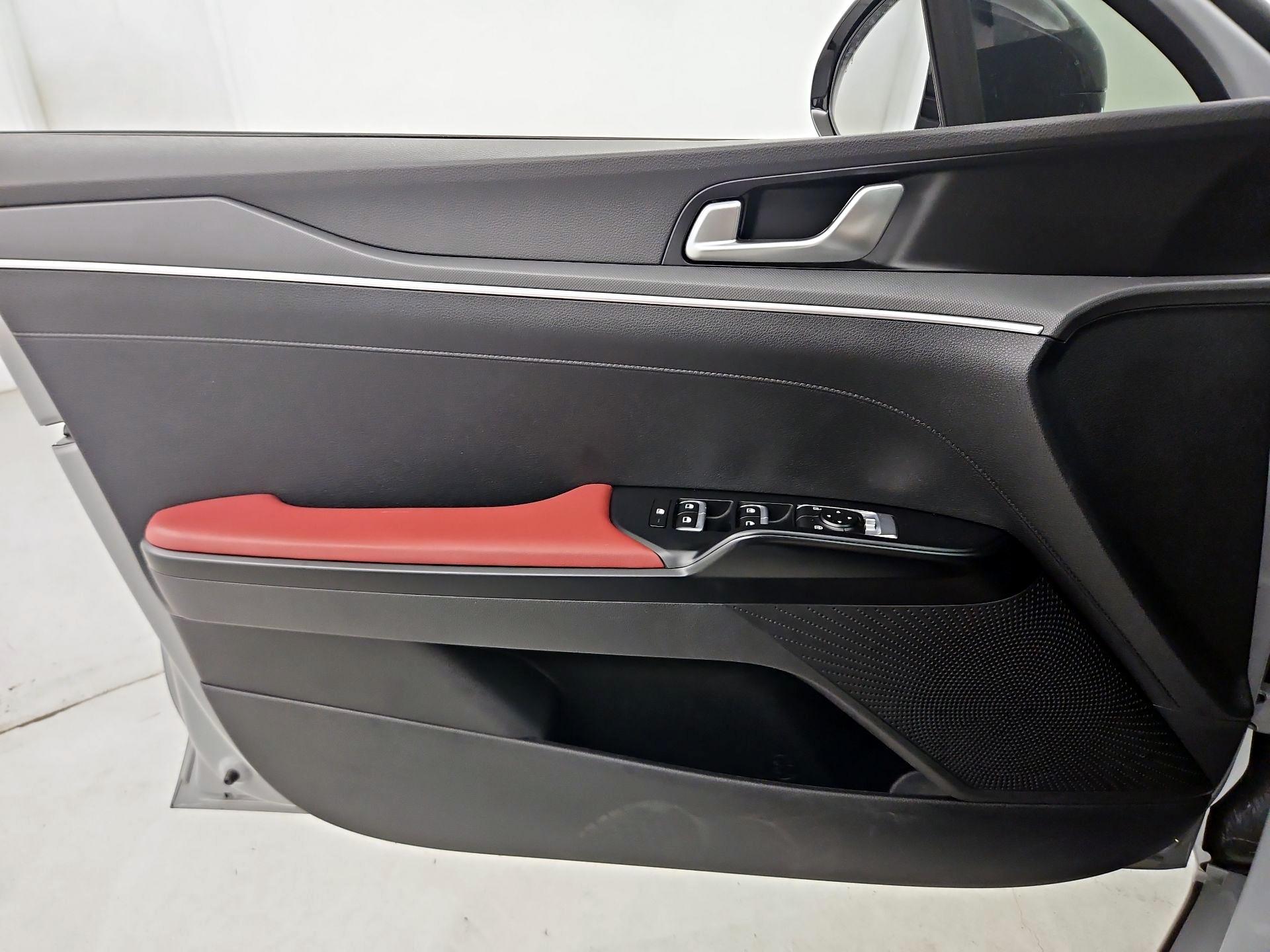 Thumbnail: 2023 Kia K5 - 12