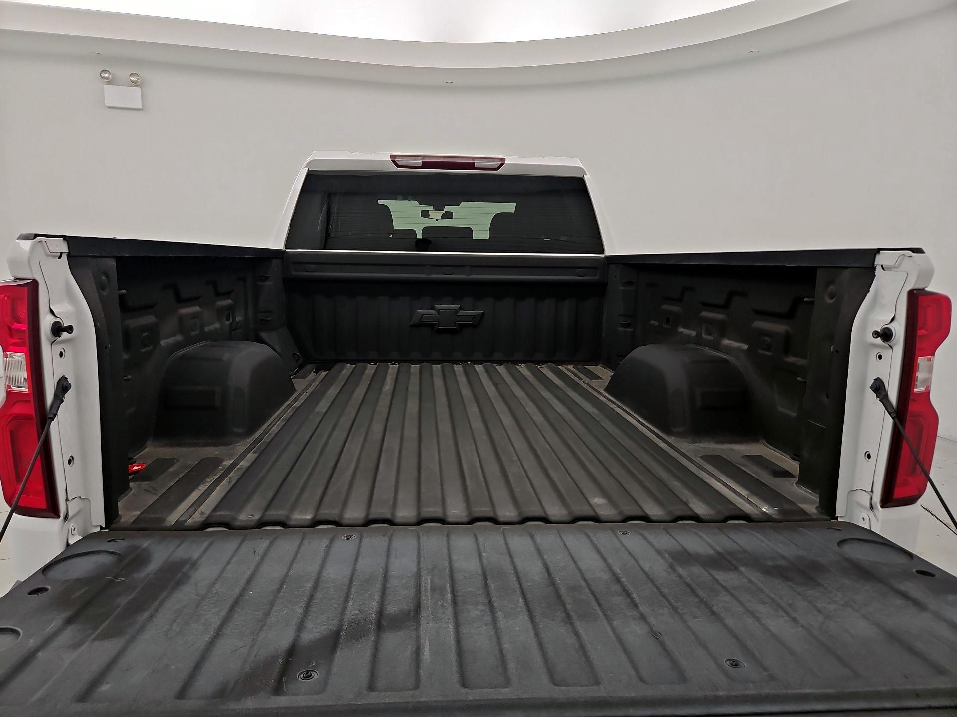 Thumbnail: 2019 Chevrolet Silverado 1500 - 20