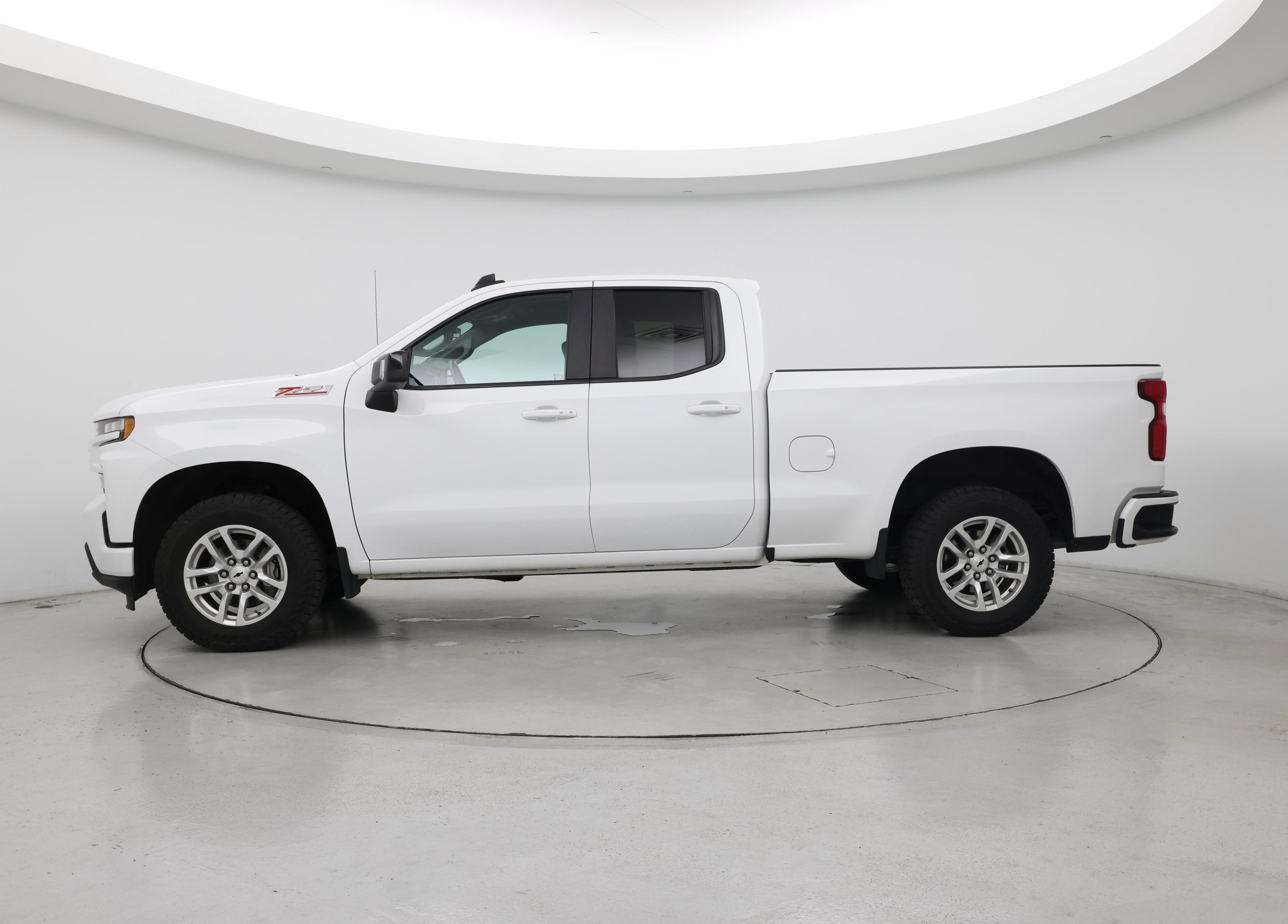 Thumbnail: 2019 Chevrolet Silverado 1500 - 3