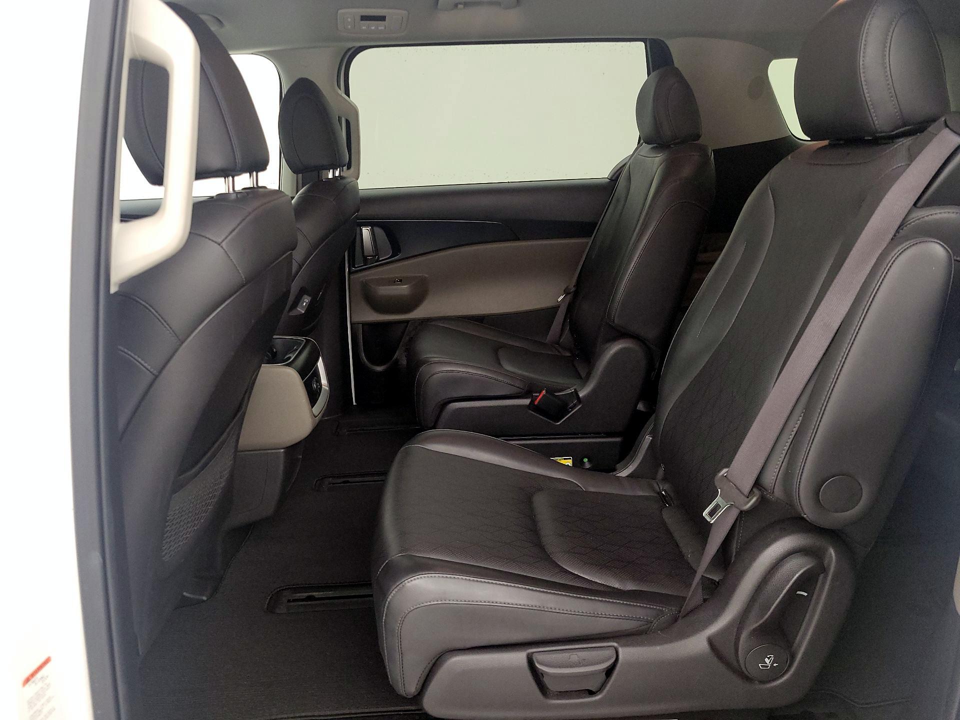 Thumbnail: 2025 Kia Carnival - 20