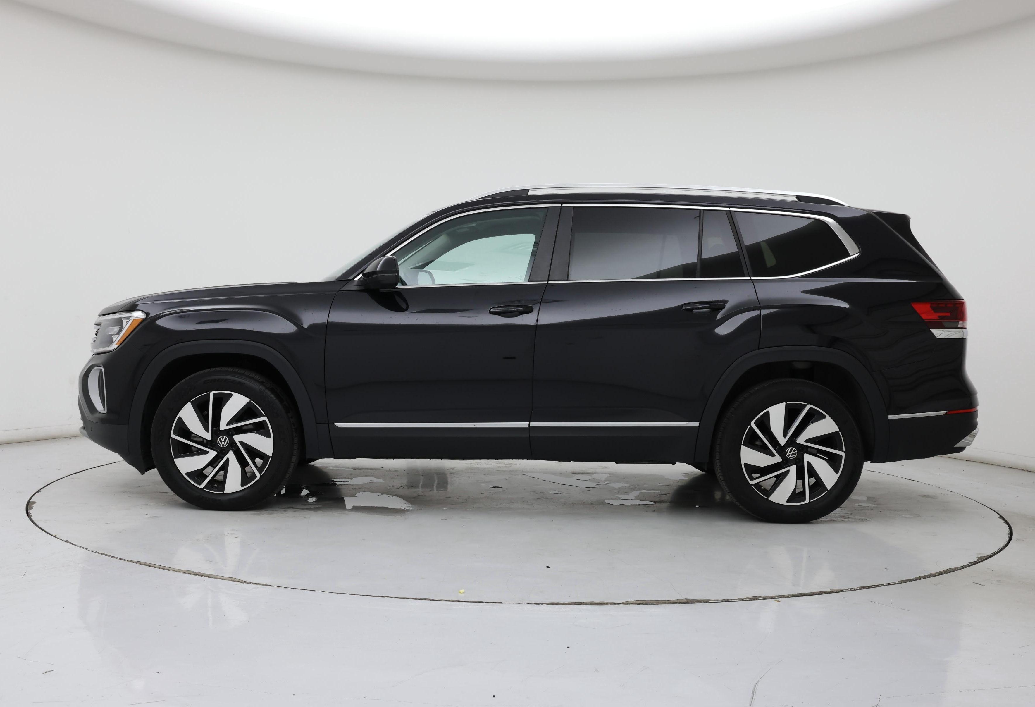Thumbnail: 2025 Volkswagen Atlas - 3