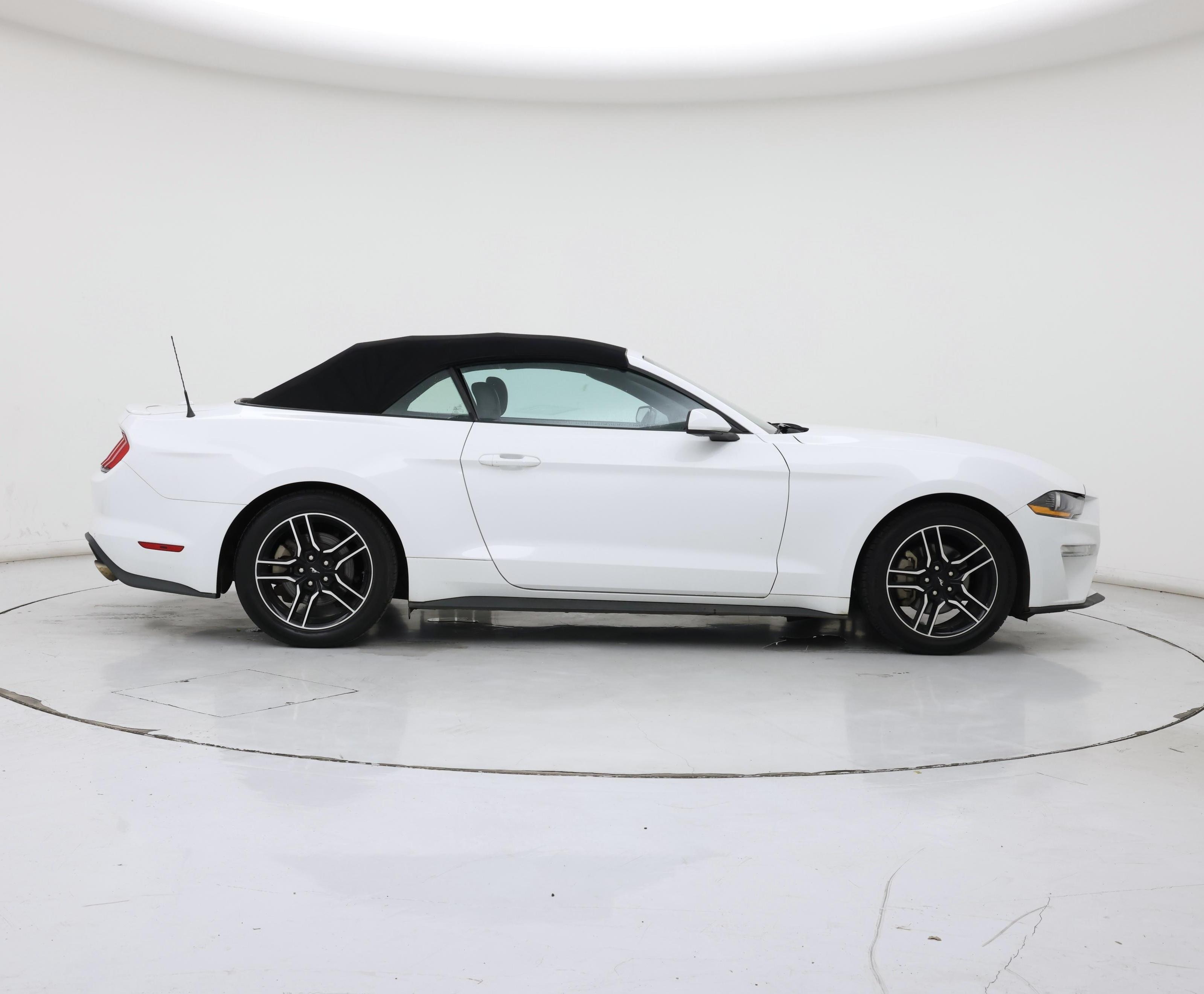 Thumbnail: 2023 Ford Mustang - 7