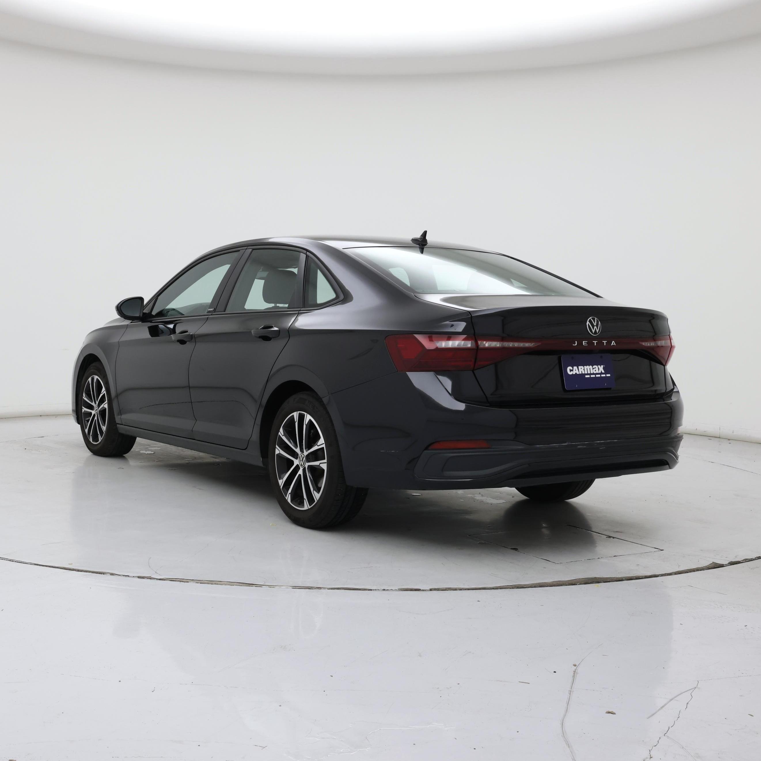 Thumbnail: 2025 Volkswagen Jetta - 2
