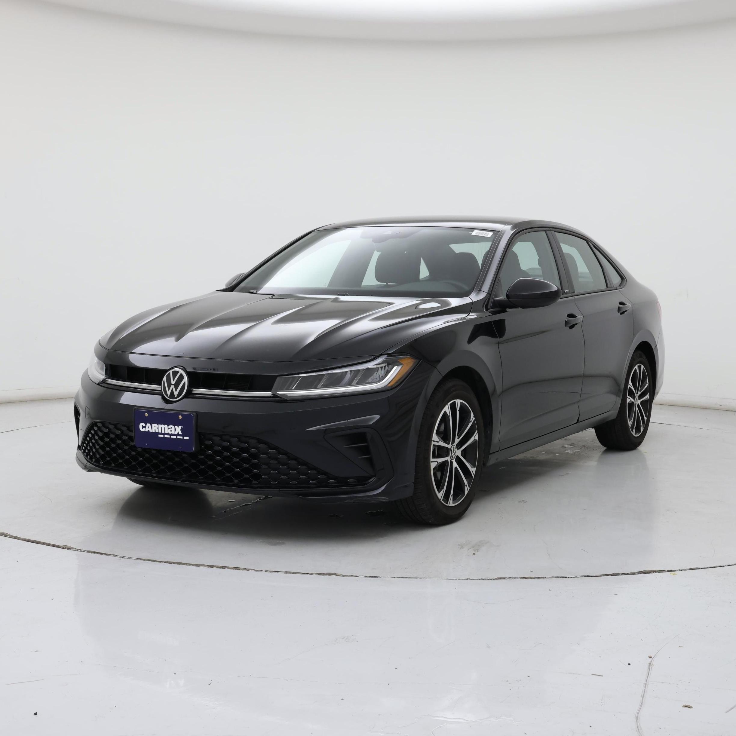 Thumbnail: 2025 Volkswagen Jetta - 4