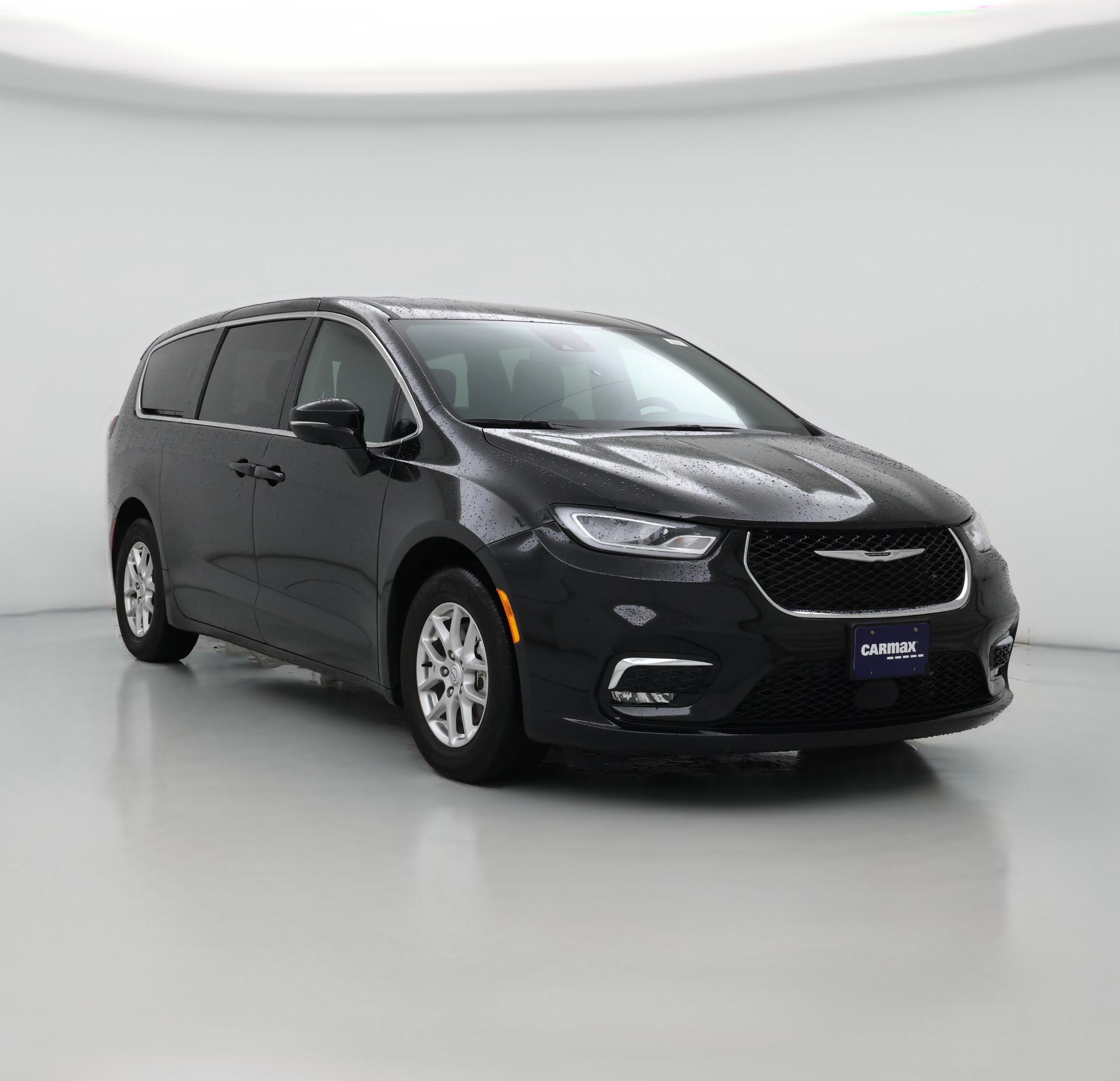 Thumbnail: 2025 Chrysler Pacifica - 1