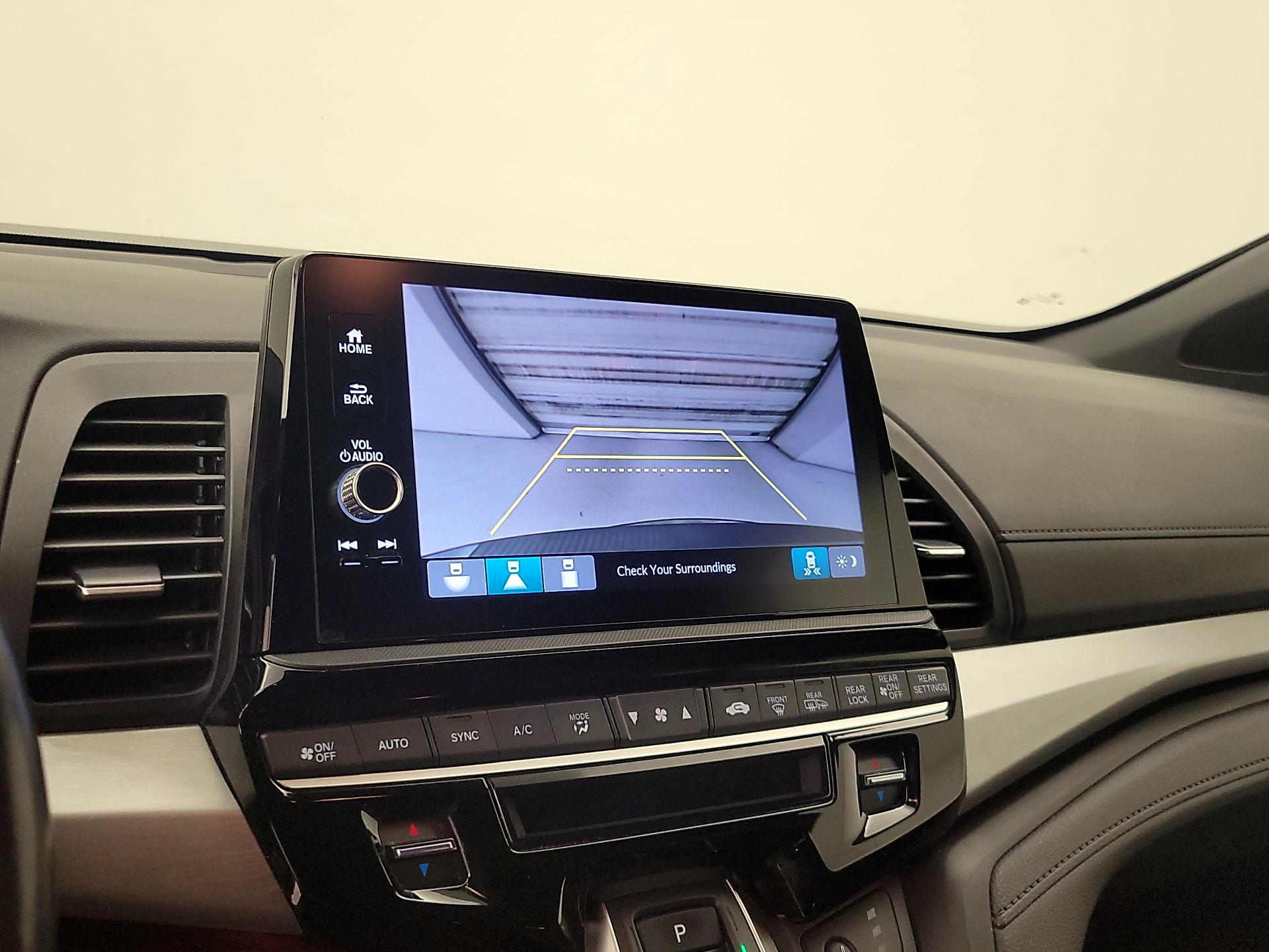Thumbnail: 2025 Honda Odyssey - 14