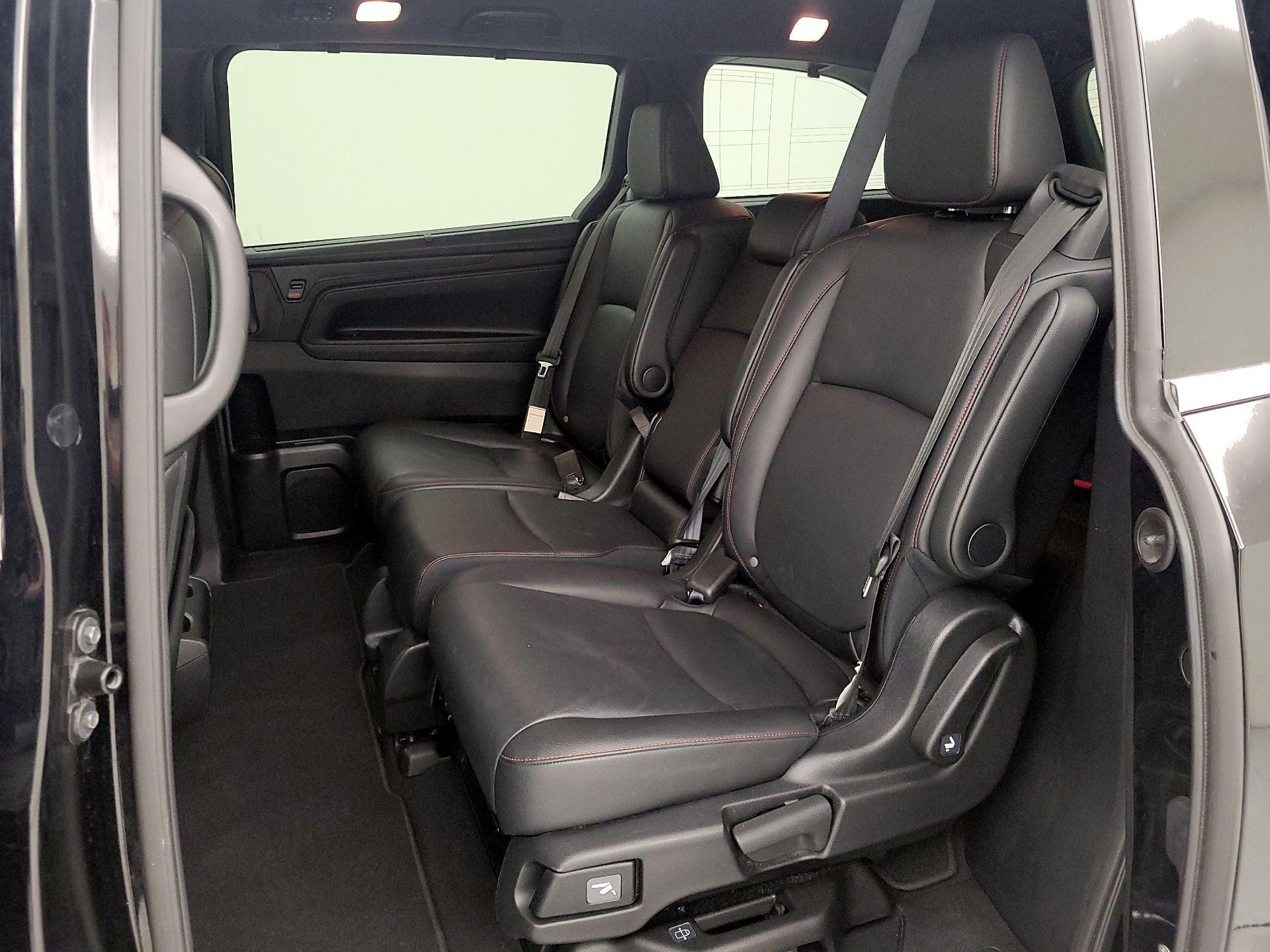 Thumbnail: 2025 Honda Odyssey - 20