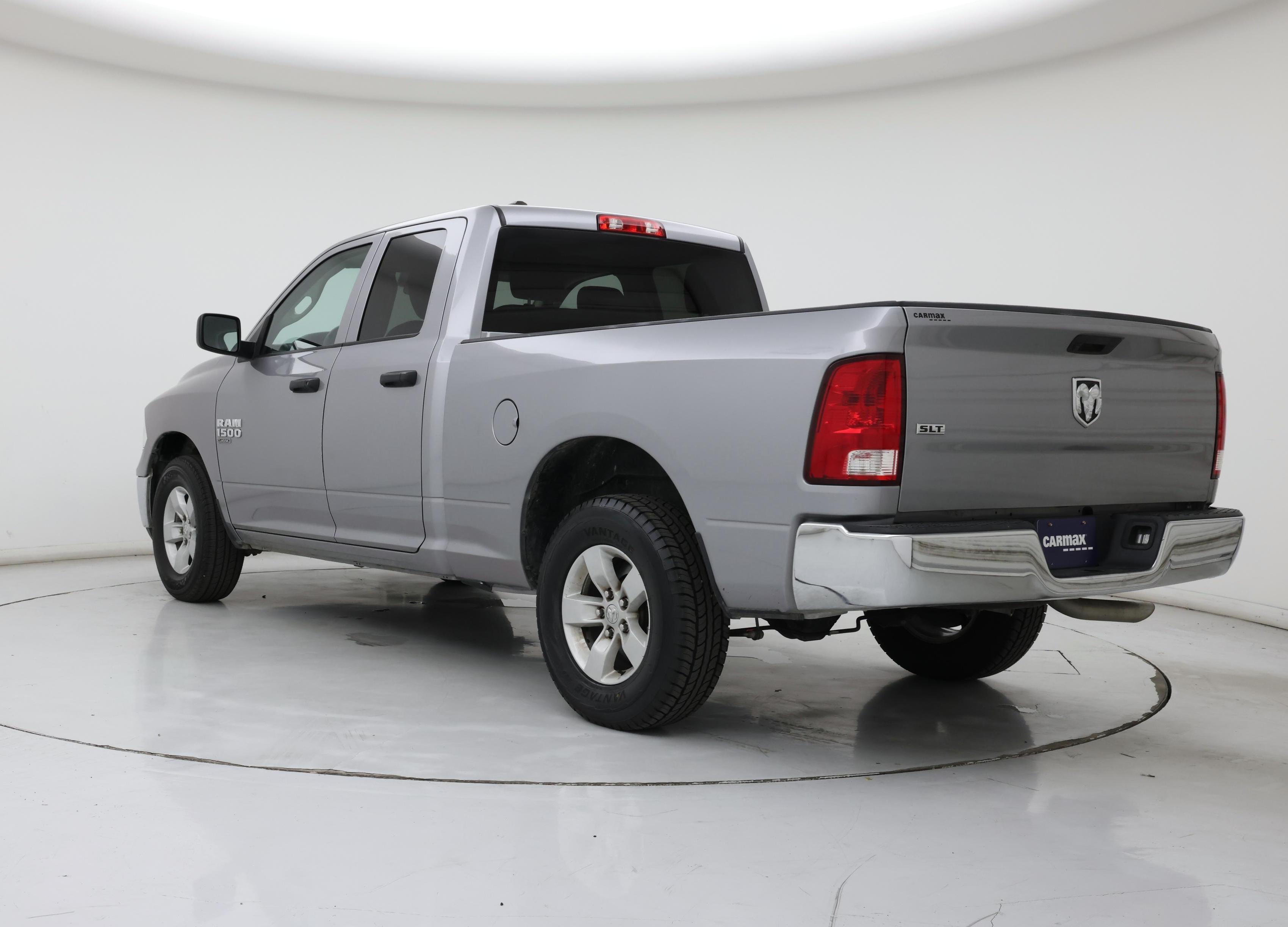Thumbnail: 2024 RAM 1500 Classic - 2