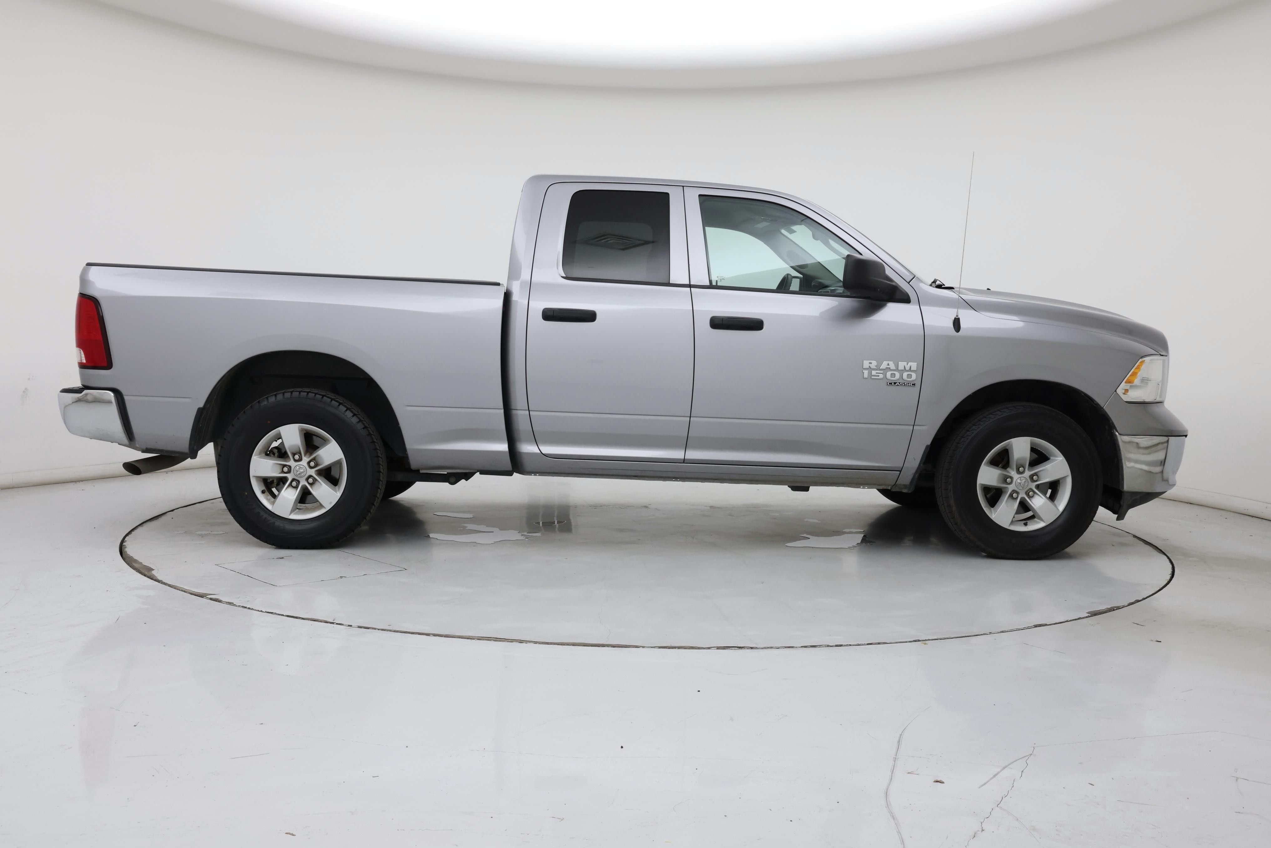 Thumbnail: 2024 RAM 1500 Classic - 7