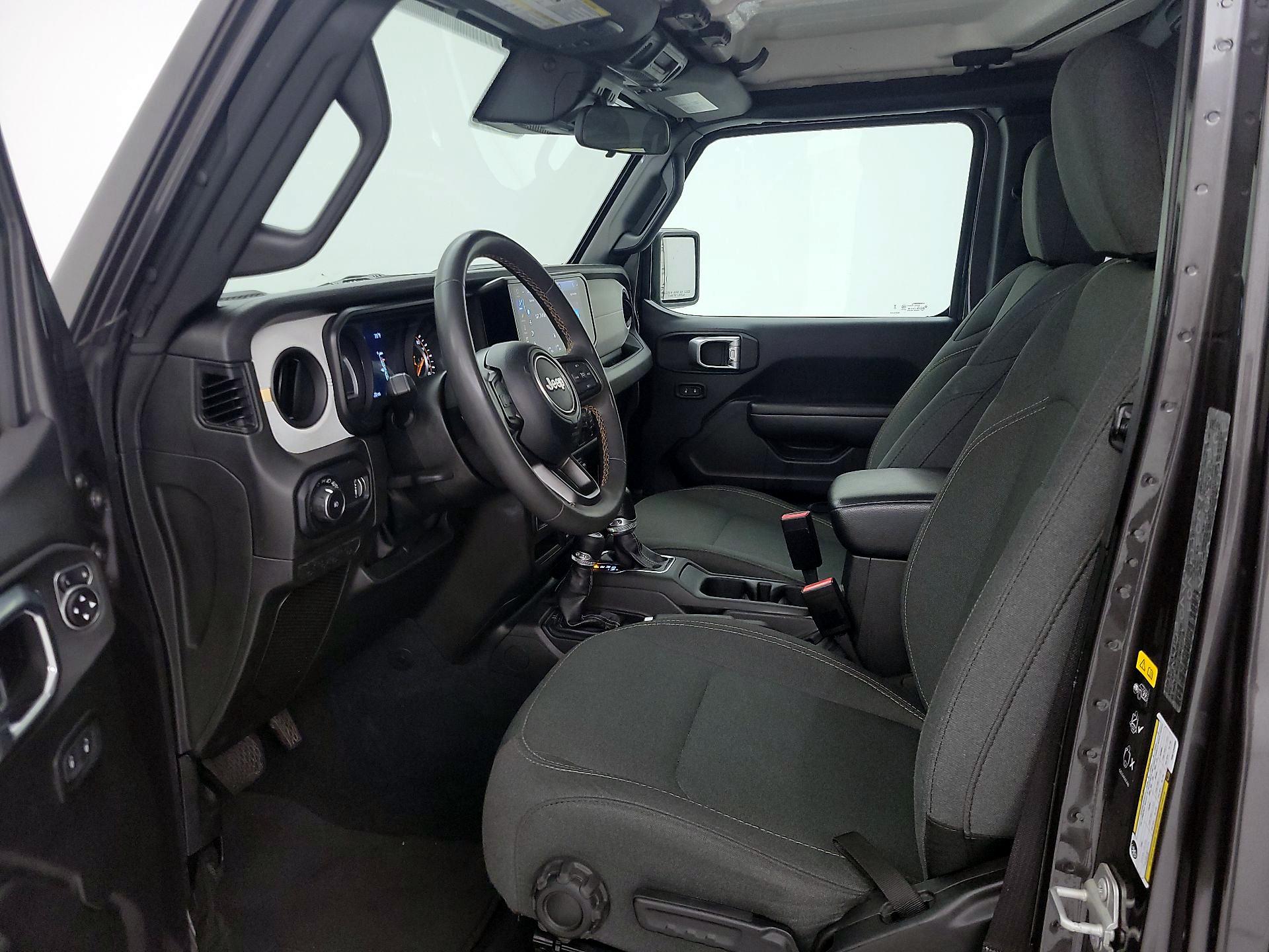 Thumbnail: 2024 Jeep Wrangler - 11