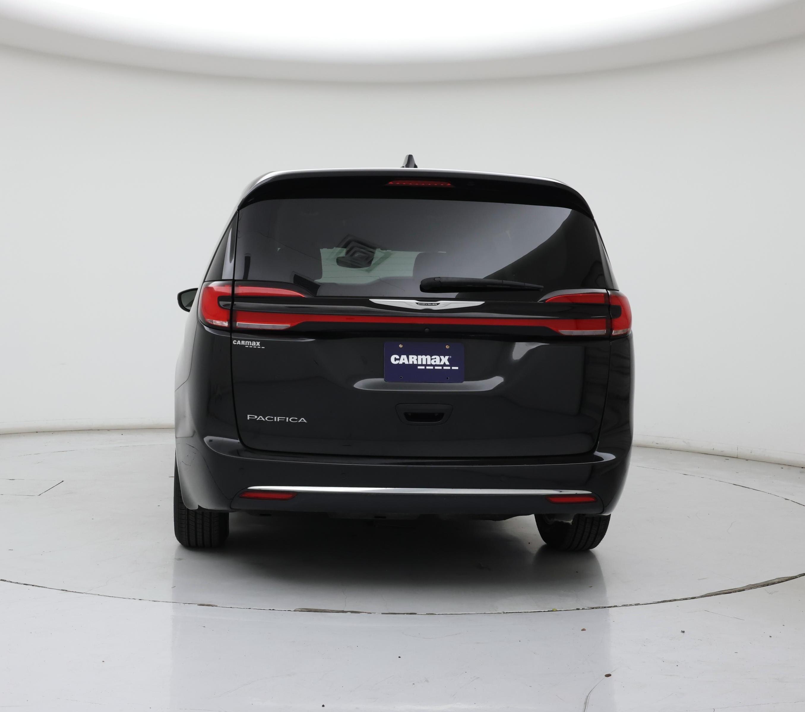 Thumbnail: 2023 Chrysler Pacifica - 6